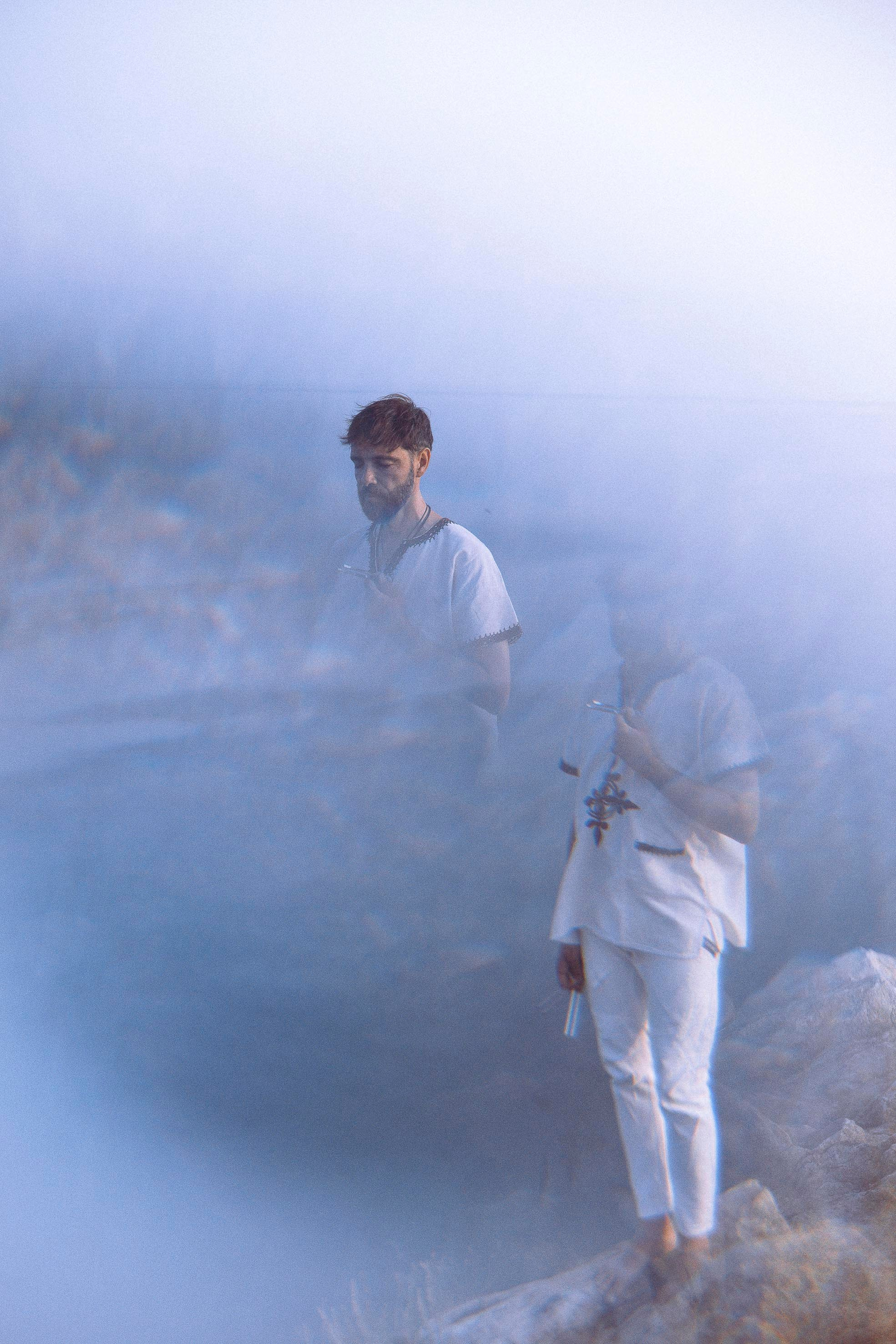 Контентная съемка для саундхиллера, Хужир. Фотограф Ольхон/ Индия, Регина