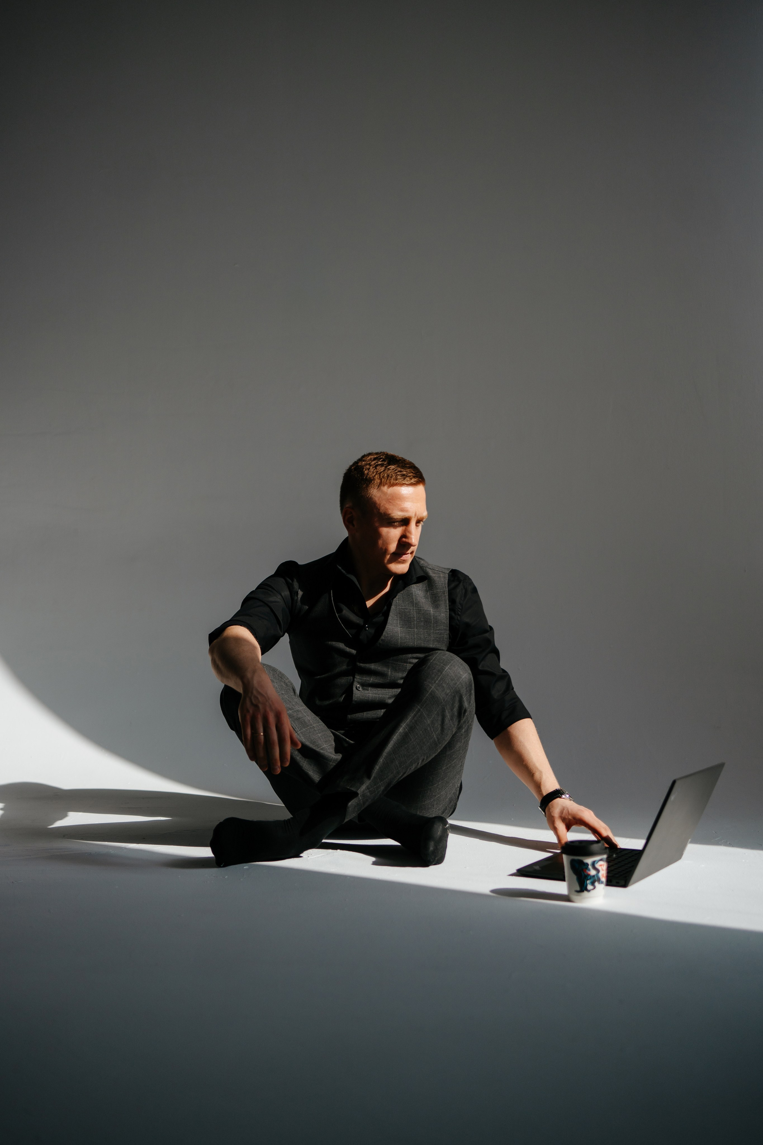 Фотограф Санкт-Петербург и Москва. Съемка портретов, контента, корпоративы, венчание и крещение. Семейный и свадебный фотограф в Санкт-Петербурге и Москве