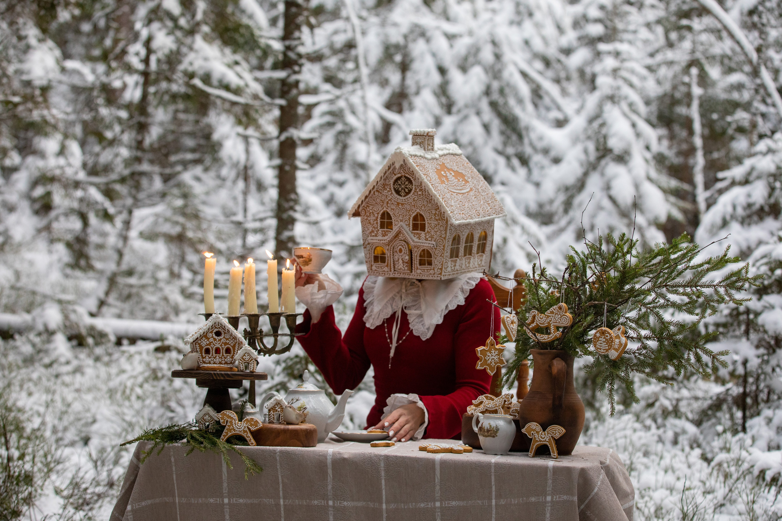 Пряничный дом. Фотохудожник из города Пскова