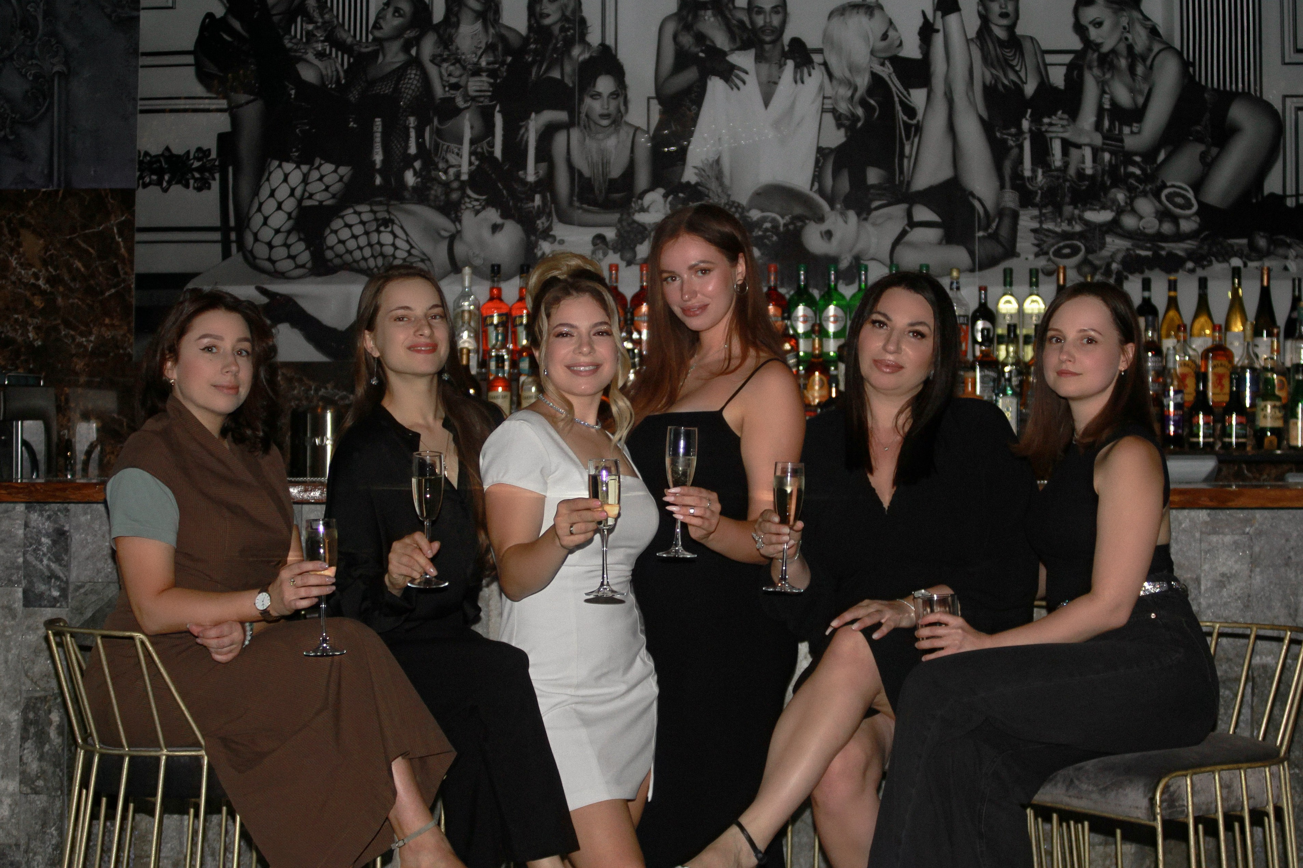 День рождения в темном баре. Фотограф из Екатеринбурга Касаткина Екатерина
