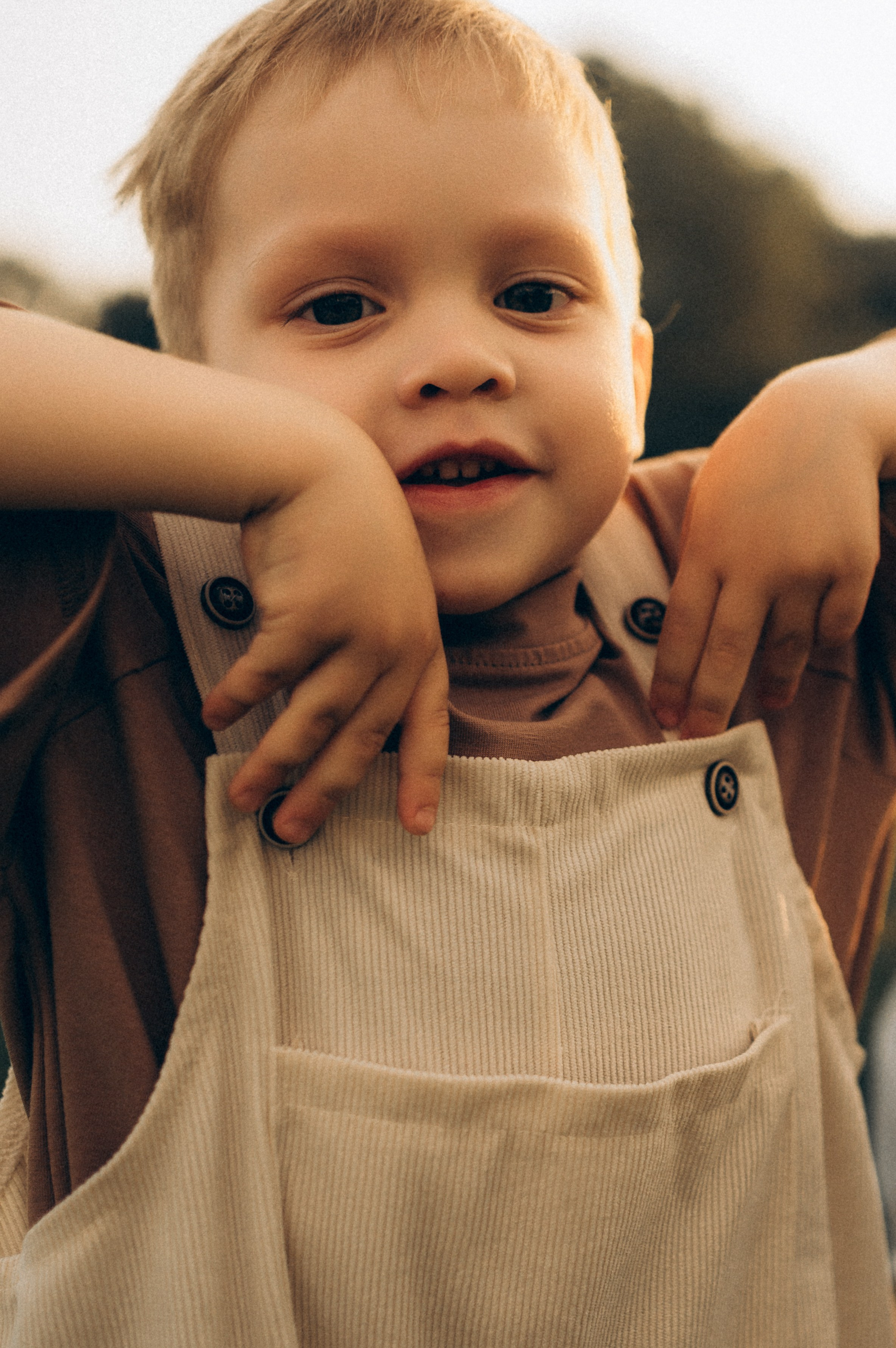 Фотосессия на природе мамы и сына. Фотограф Алексин, Тула