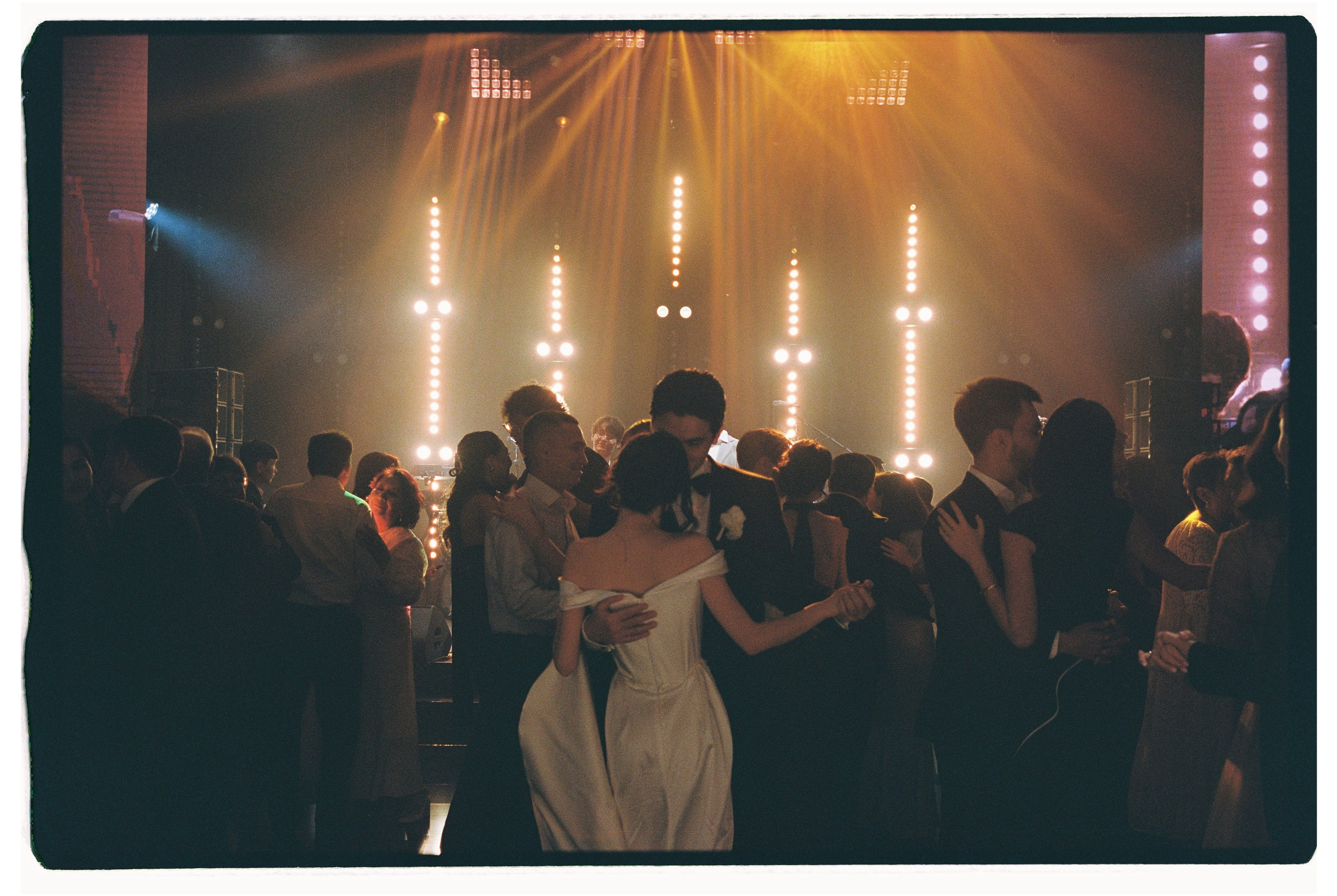 Film. Wedding and reportage photographer in Аstana — Аdilkhan Ilyassov