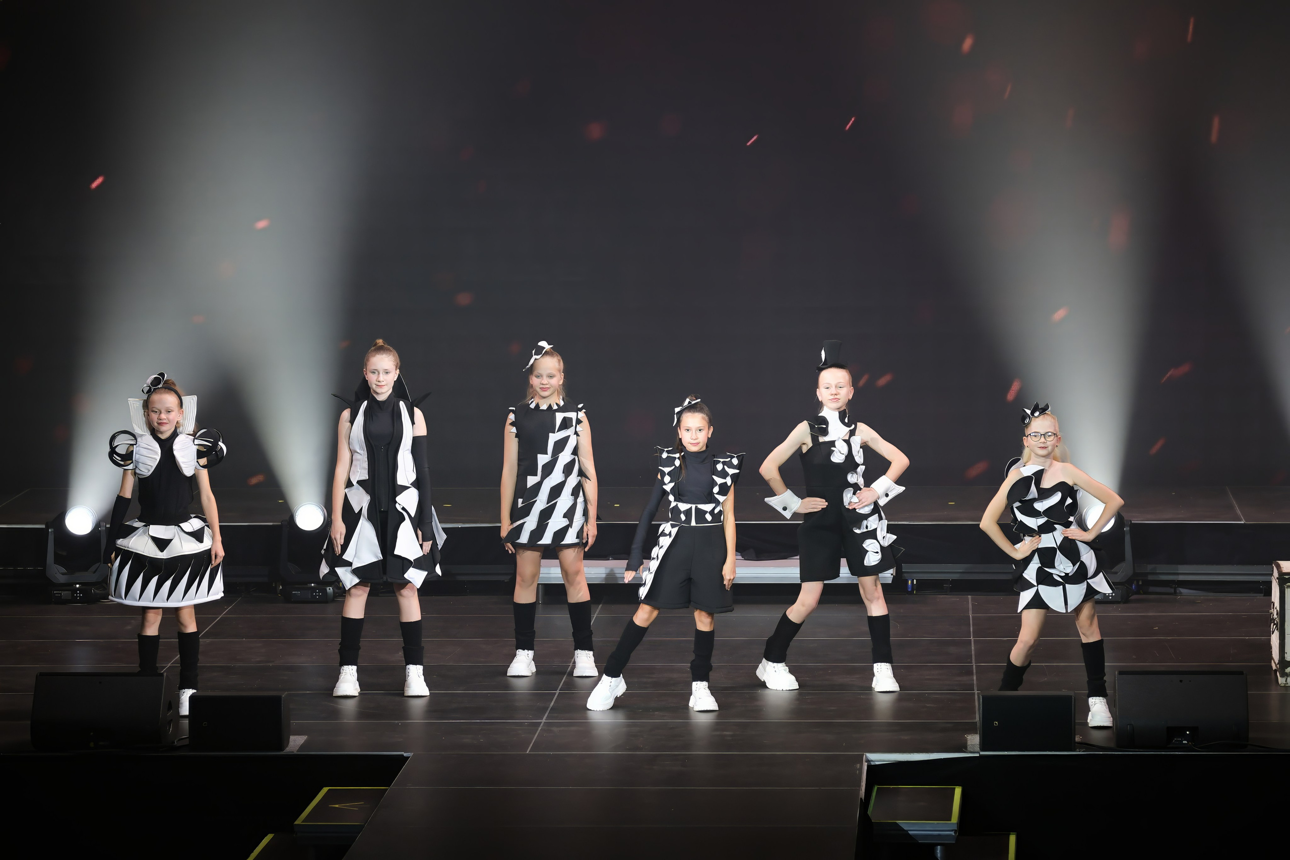 Подиумный спектакль «Стиль Надежды». Добро пожаловать в студию «Цифровой скульптор»  где искусство встречается с технологиями!