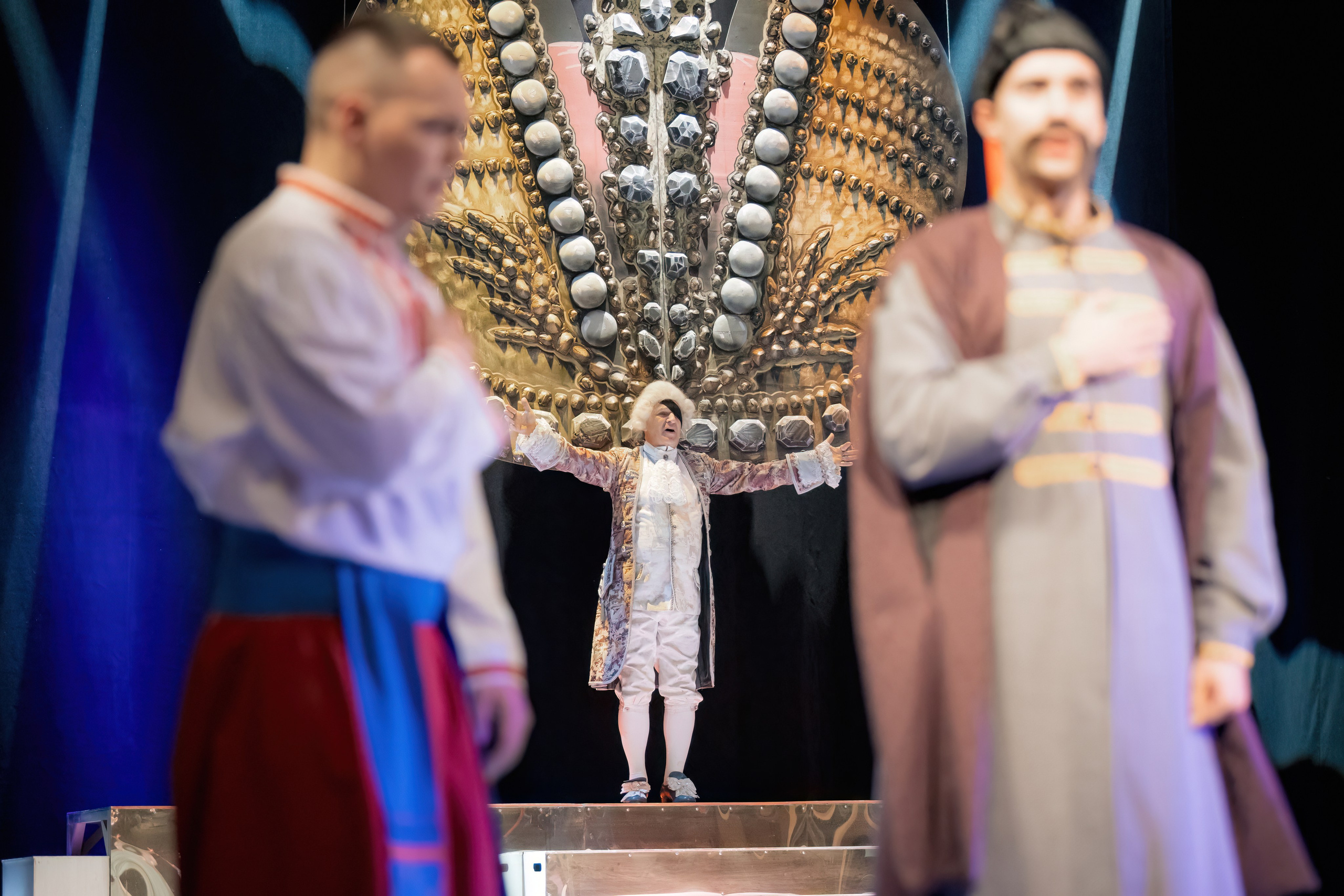 Спектакль «Ночь перед рождеством». Марк Шишкин — репортажный фотограф в Воронеже и России