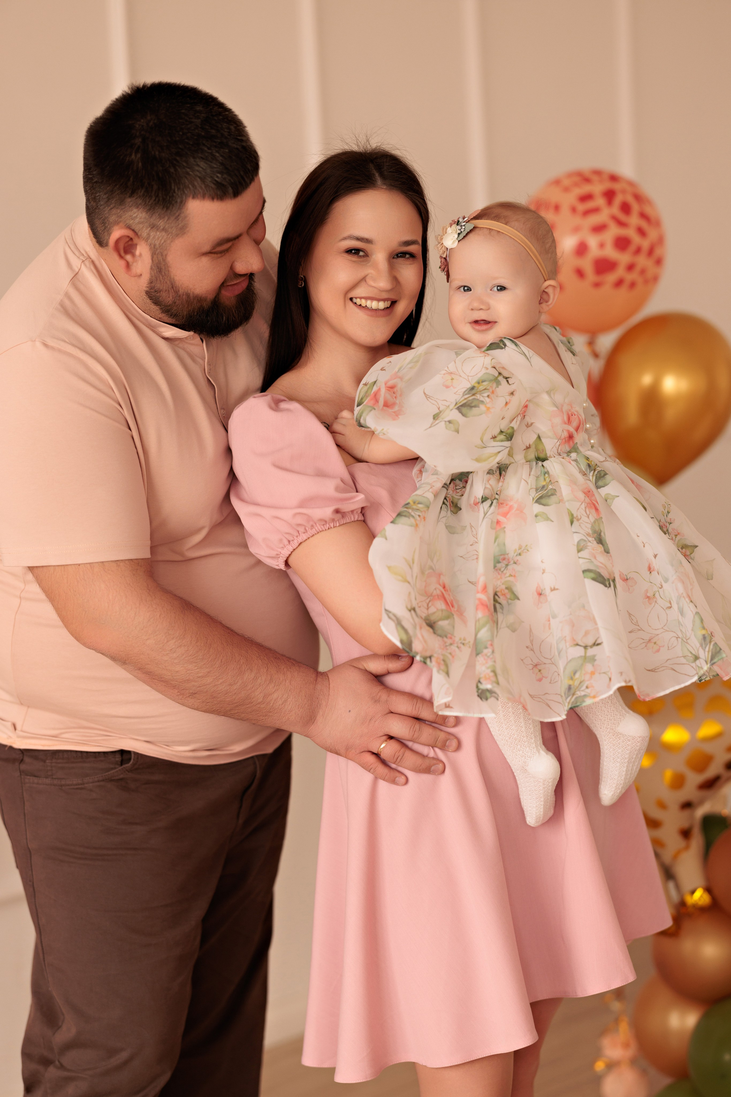 Вере 1 годик. Детский и семейный фотограф в Чите Анастасия Шубина