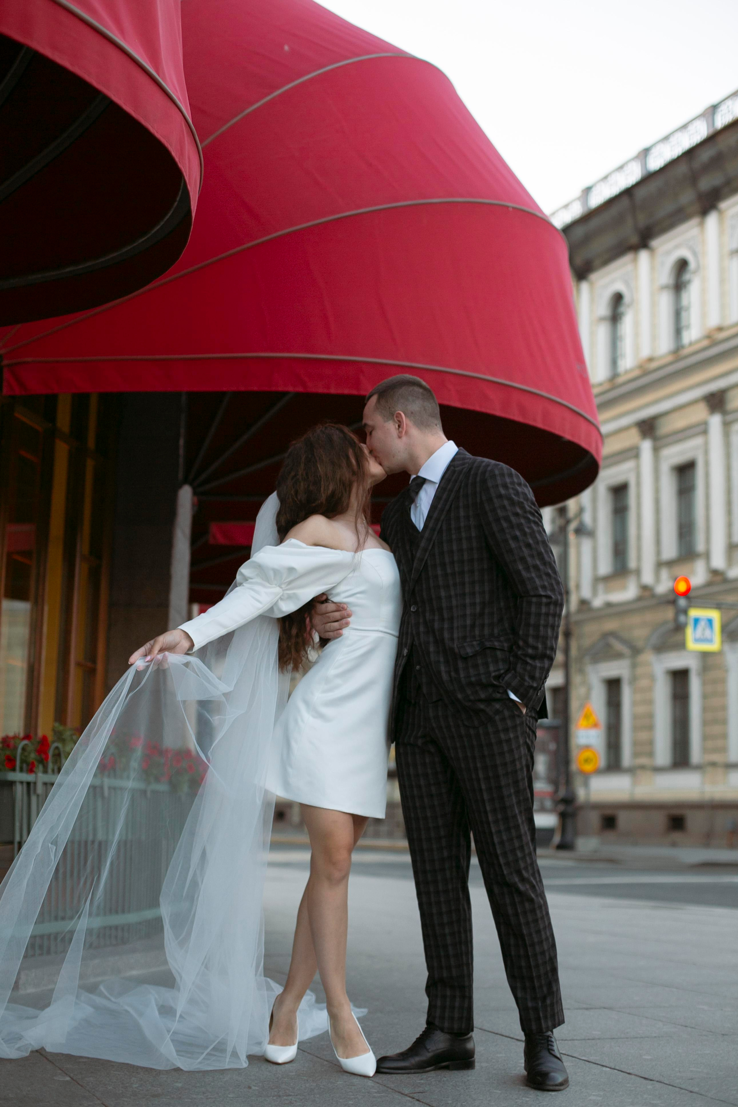 M+E. Photographer in Cyprus