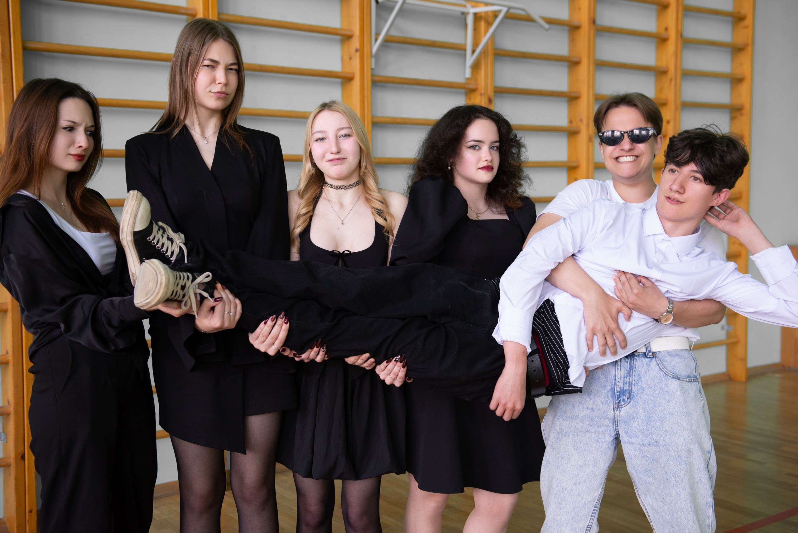 Выпускные альбомы 9-11 класс. Фотограф в Новомичуринске Наталья Малиновская