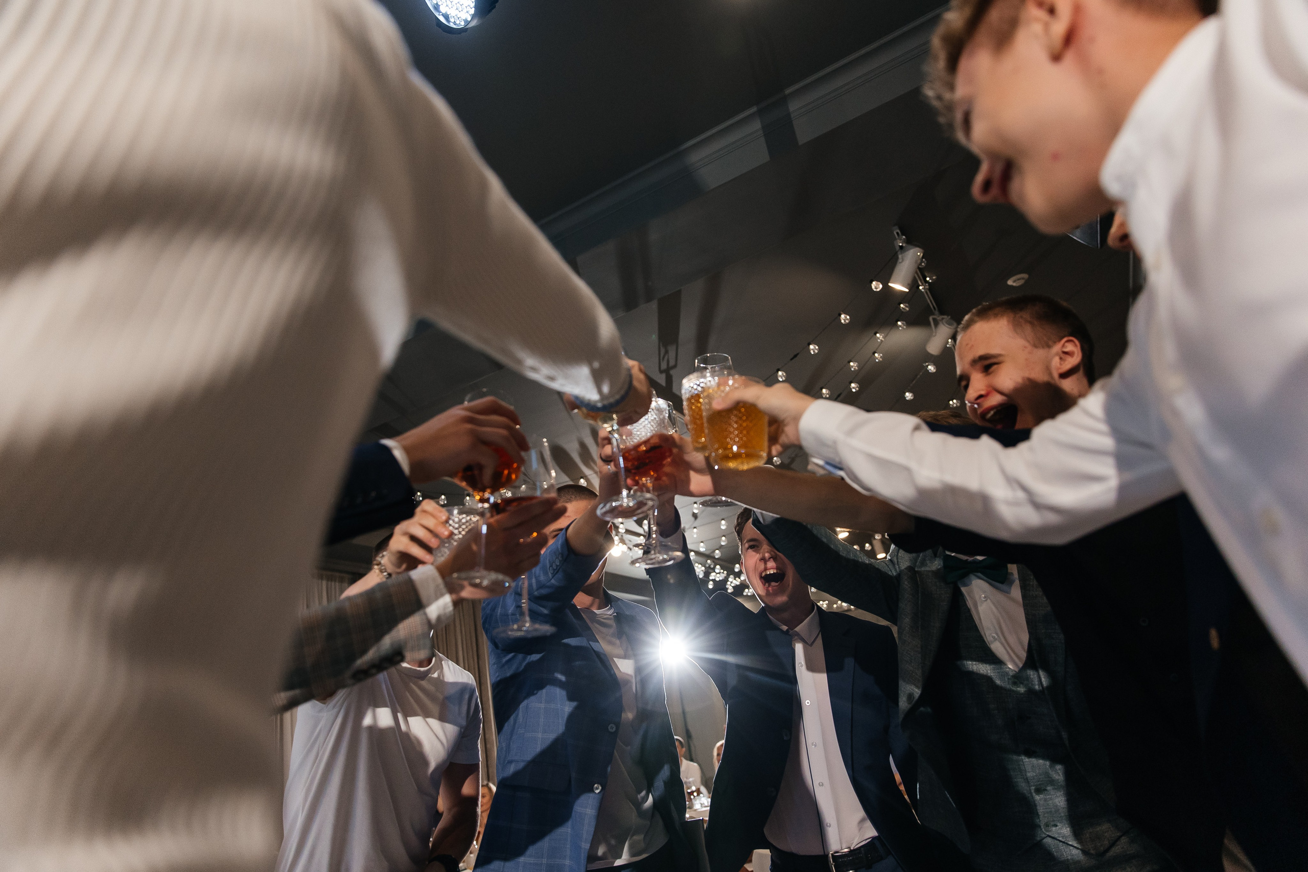 2023-06-23 Выпускной МБОУ СОШ № 10. Фотограф в Красноярске