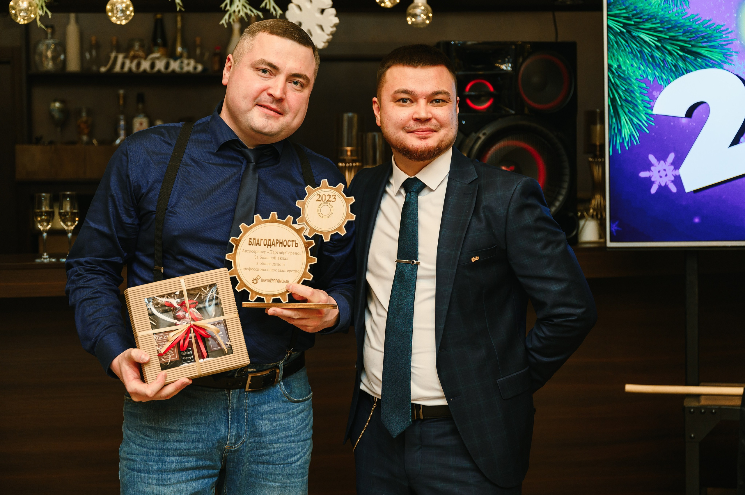 Новогодний корпоратив в «Алых парусах». Wedding and family photographer USA