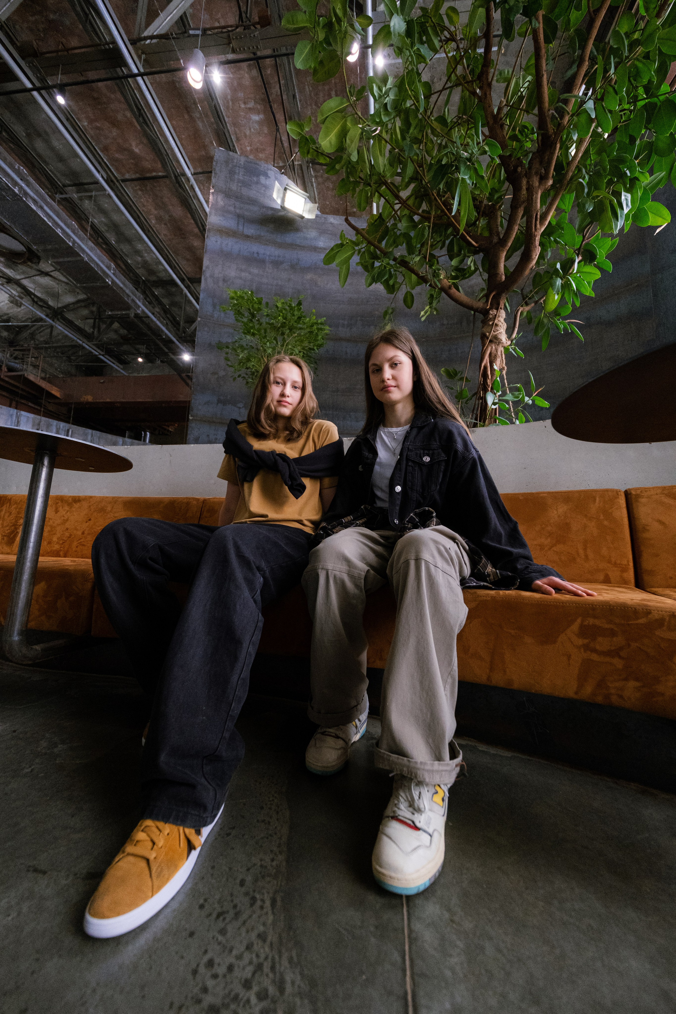 QSC 24. LIYALEE PHOTO