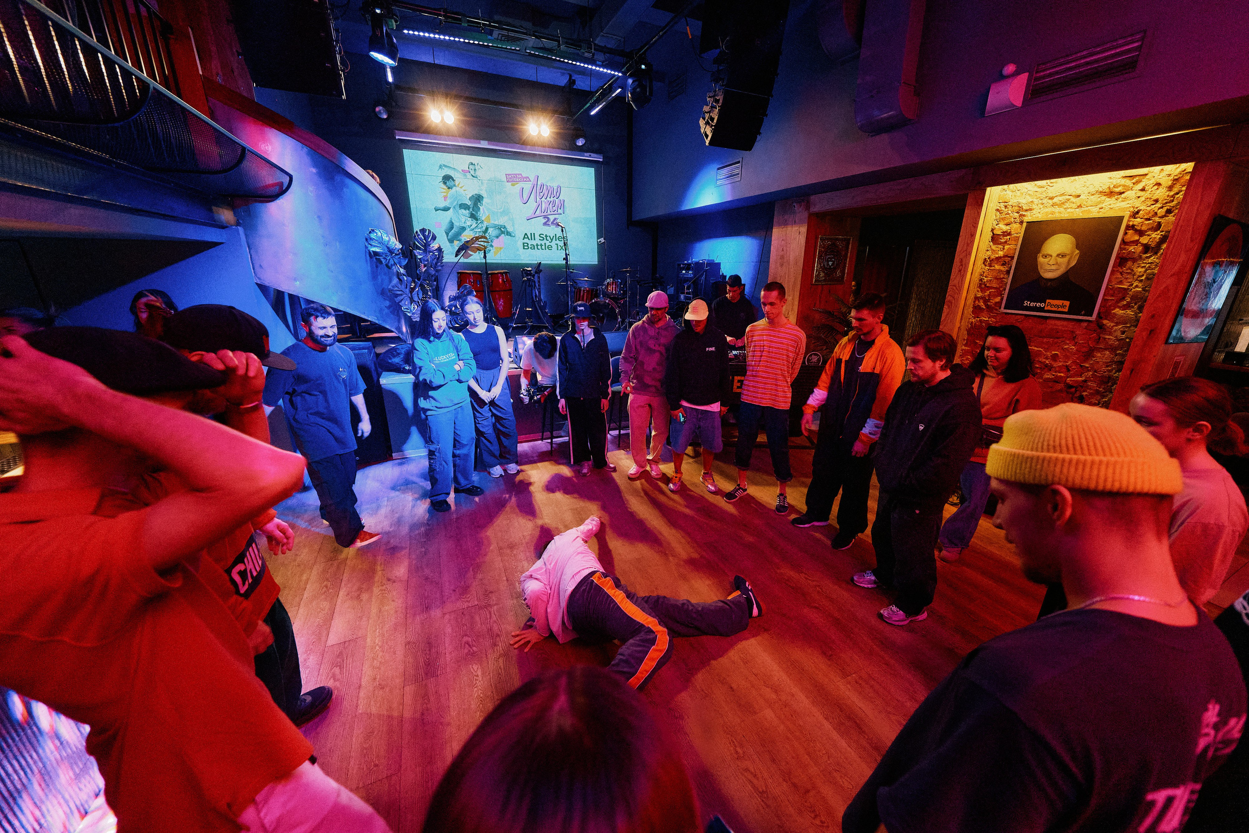 МОСТ. Репортажный фотограф Владимир Горбатенков | Москва