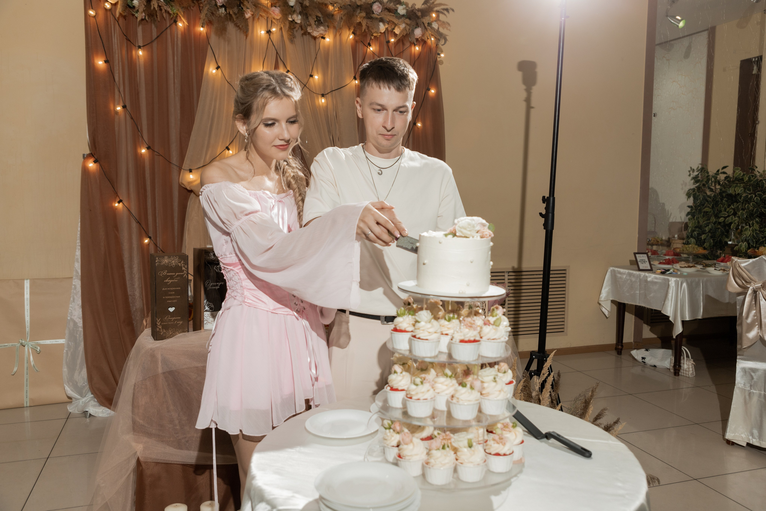 Роман и Александра (банкет). Свадебный фотограф Ангелина Сунгатулина | Саратов | Балаково | Вольск