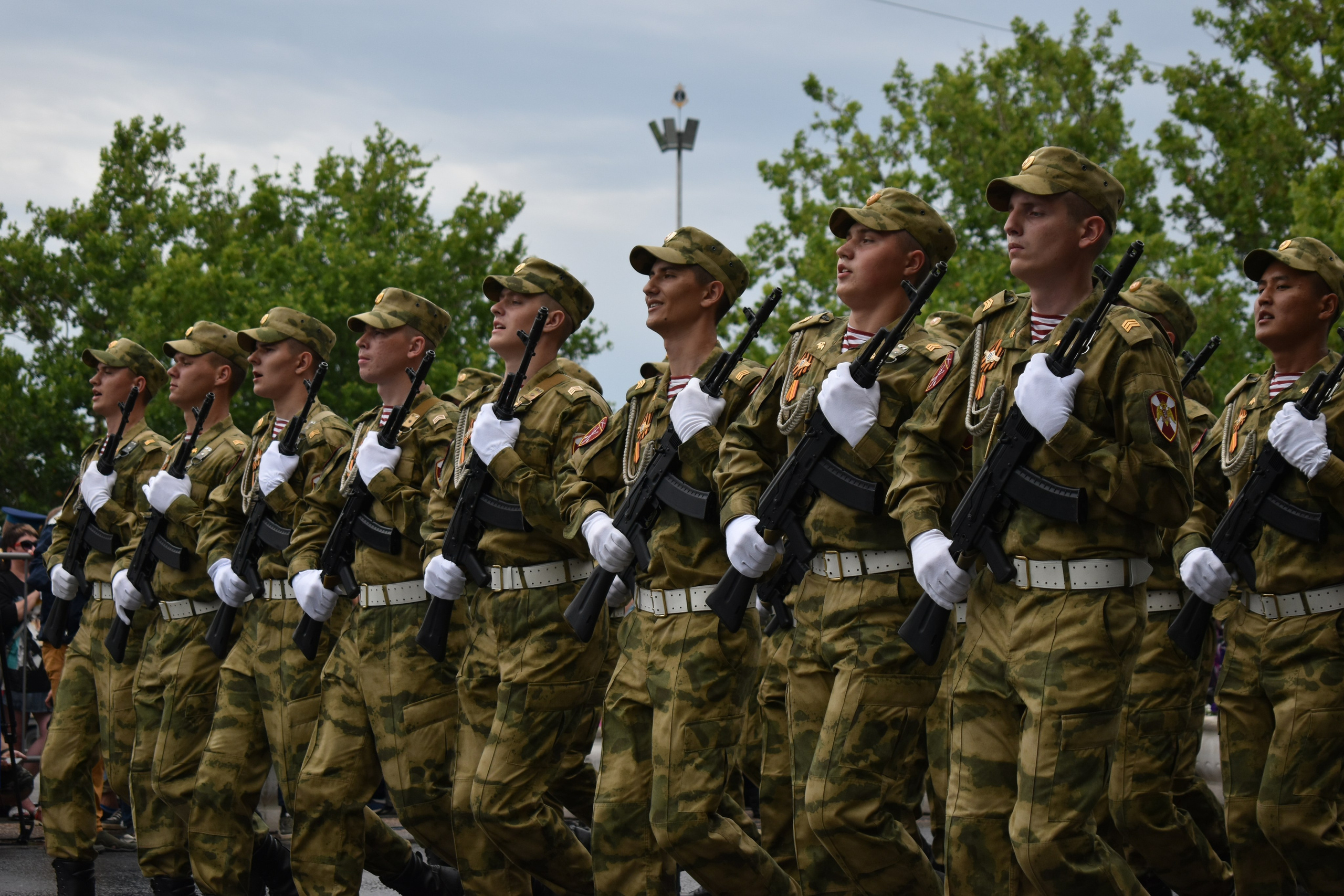 Парад Победы. Фотограф-ретушер в Крыму Юля Лобурец