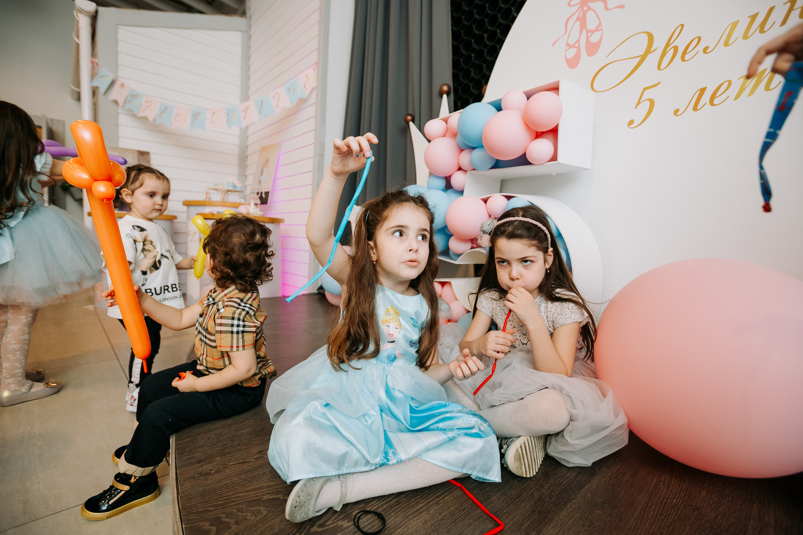 Эвелине 5 лет. Детский праздник. Майя Алиева Свадебный фотограф в Санкт-Петербурге