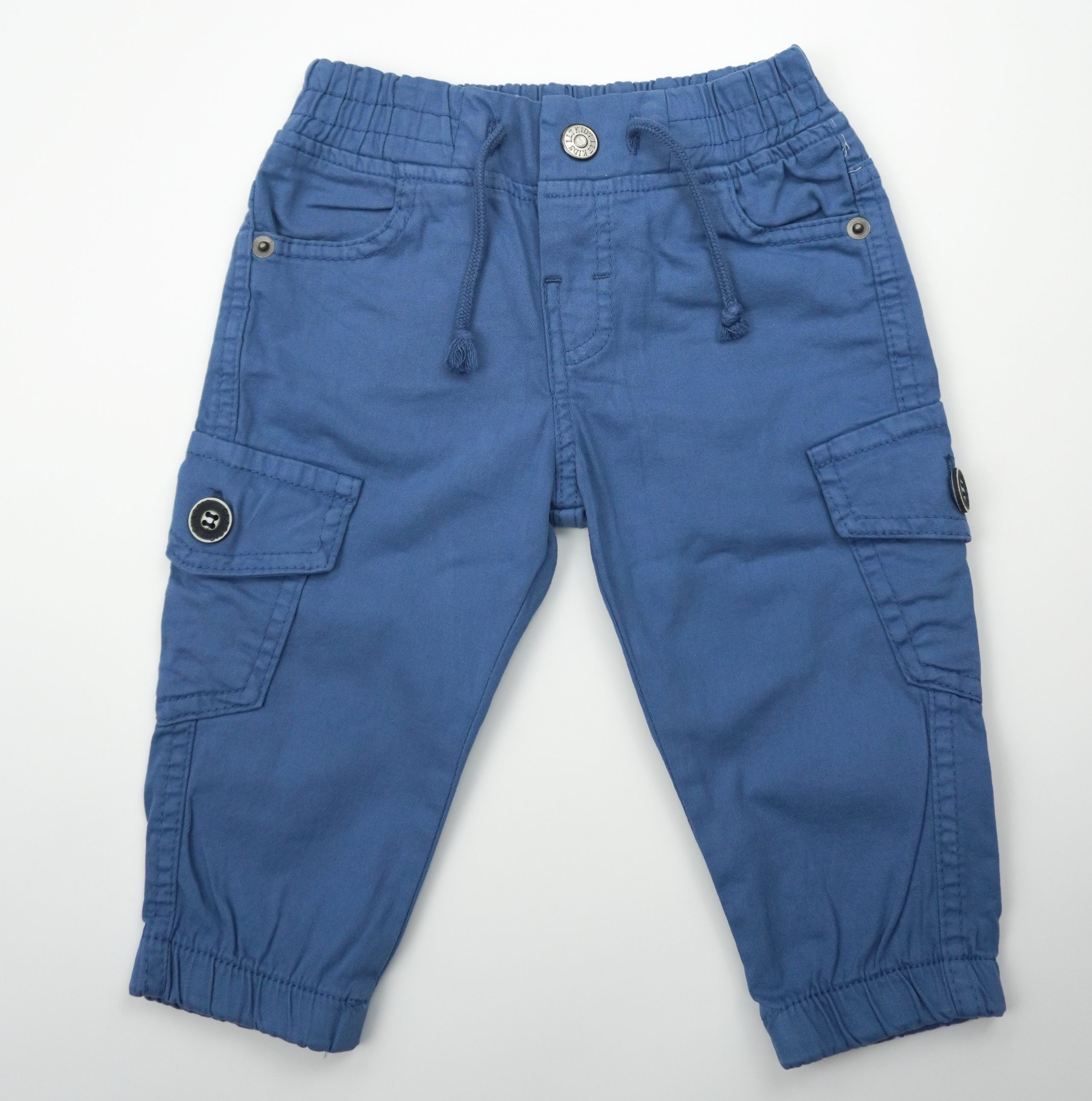 Одежда. Кузнецова Мария — профессиональный фотограф в Санкт-Петербурге | Предметная фотосъёмка, модельные тесты, актёрское портфолио, концерты