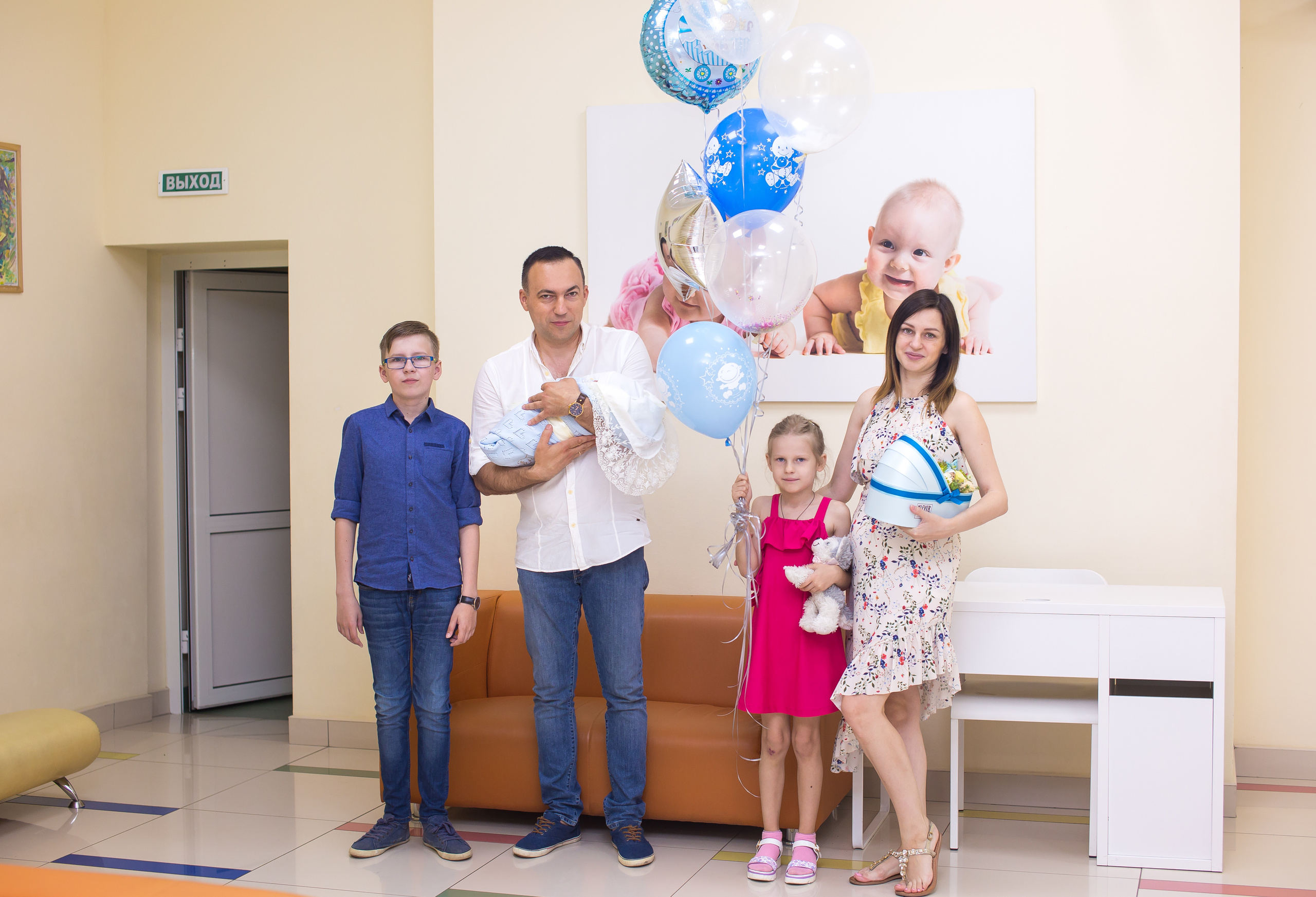 Выписка с роддома. Свадебный и семейный фотограф/видеограф в Краснодаре Наталья Осинская