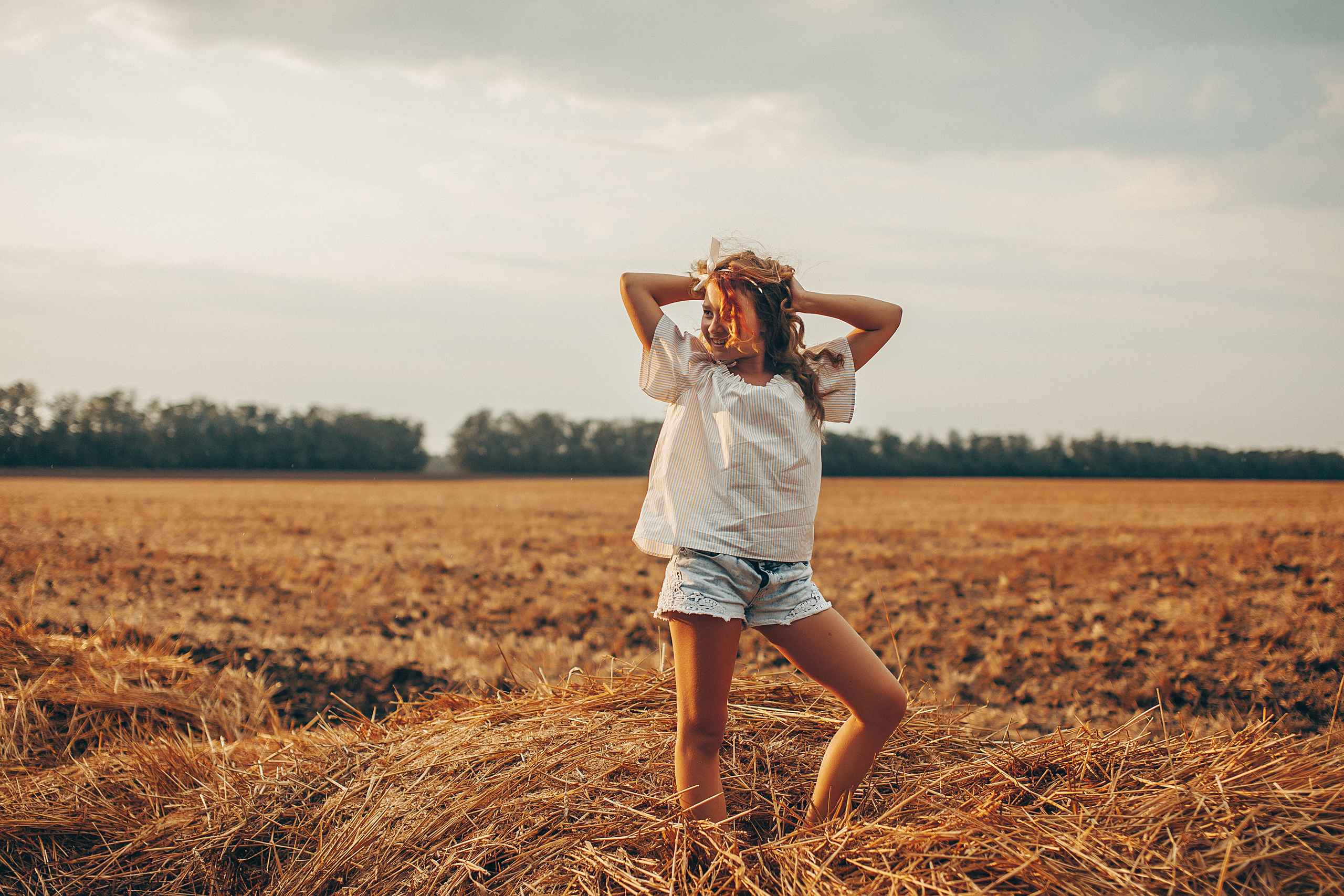В подсолнухах. Свадебный и семейный фотограф/видеограф в Краснодаре Наталья Осинская