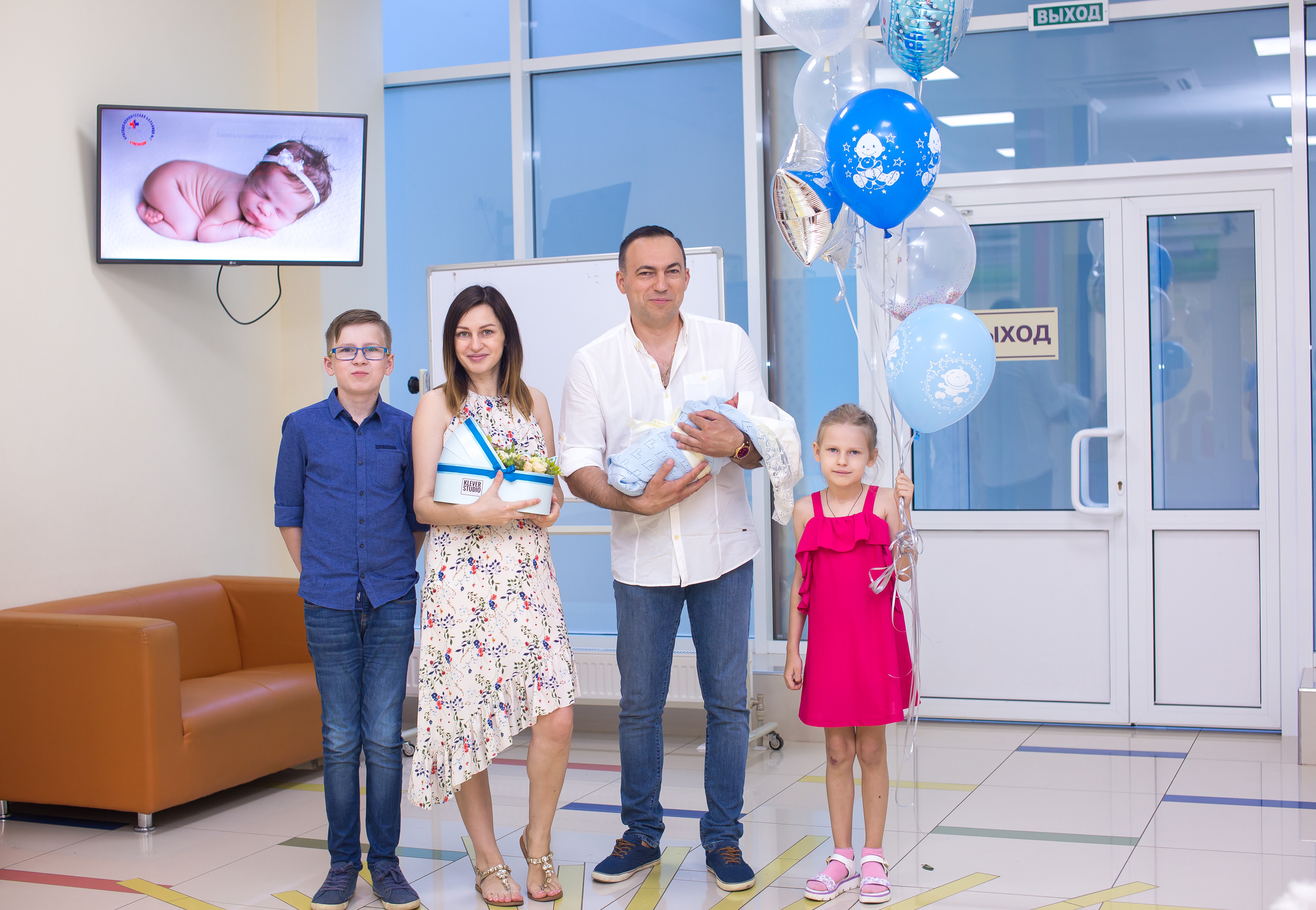 Выписка с роддома. Свадебный и семейный фотограф/видеограф в Краснодаре Наталья Осинская