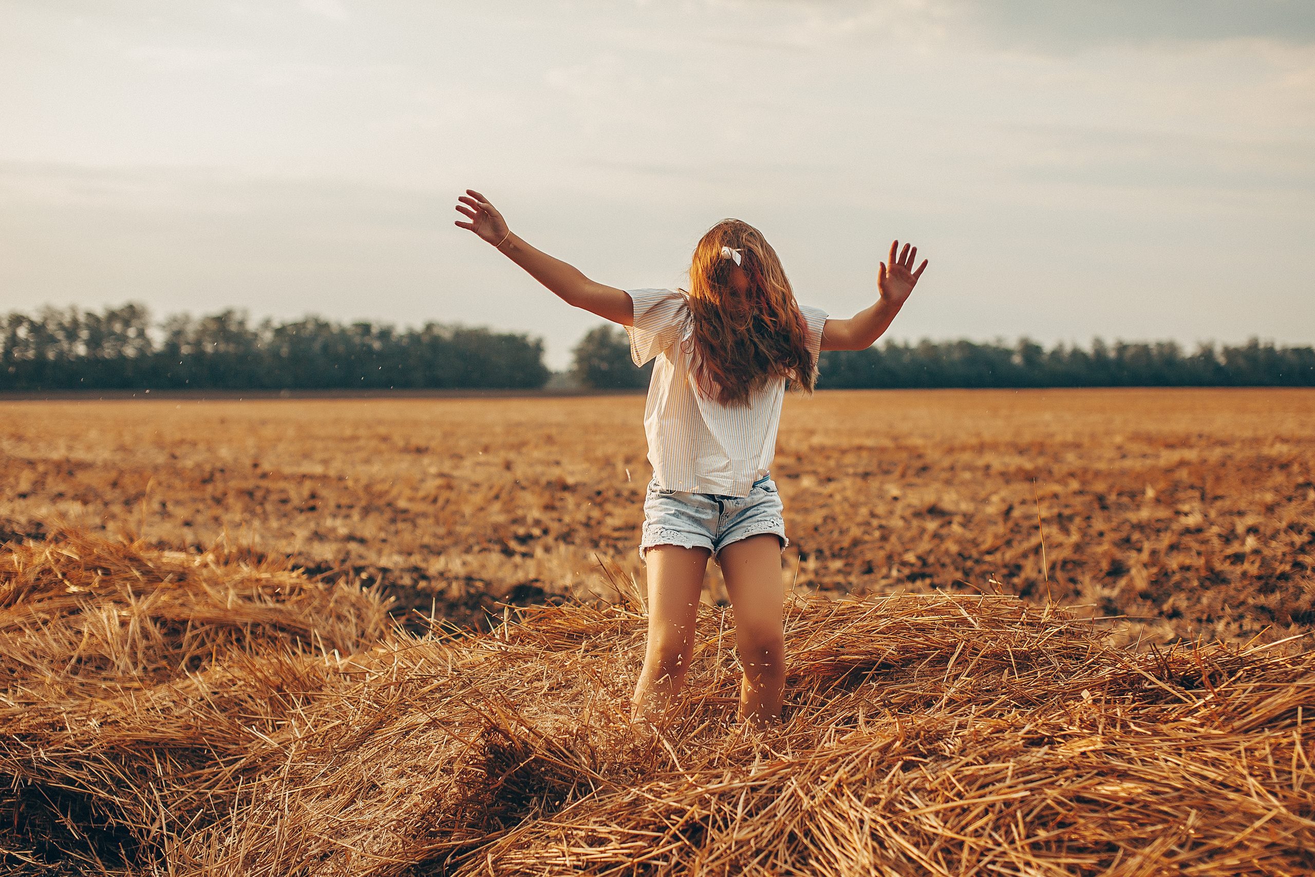 В подсолнухах. Свадебный и семейный фотограф/видеограф в Краснодаре Наталья Осинская