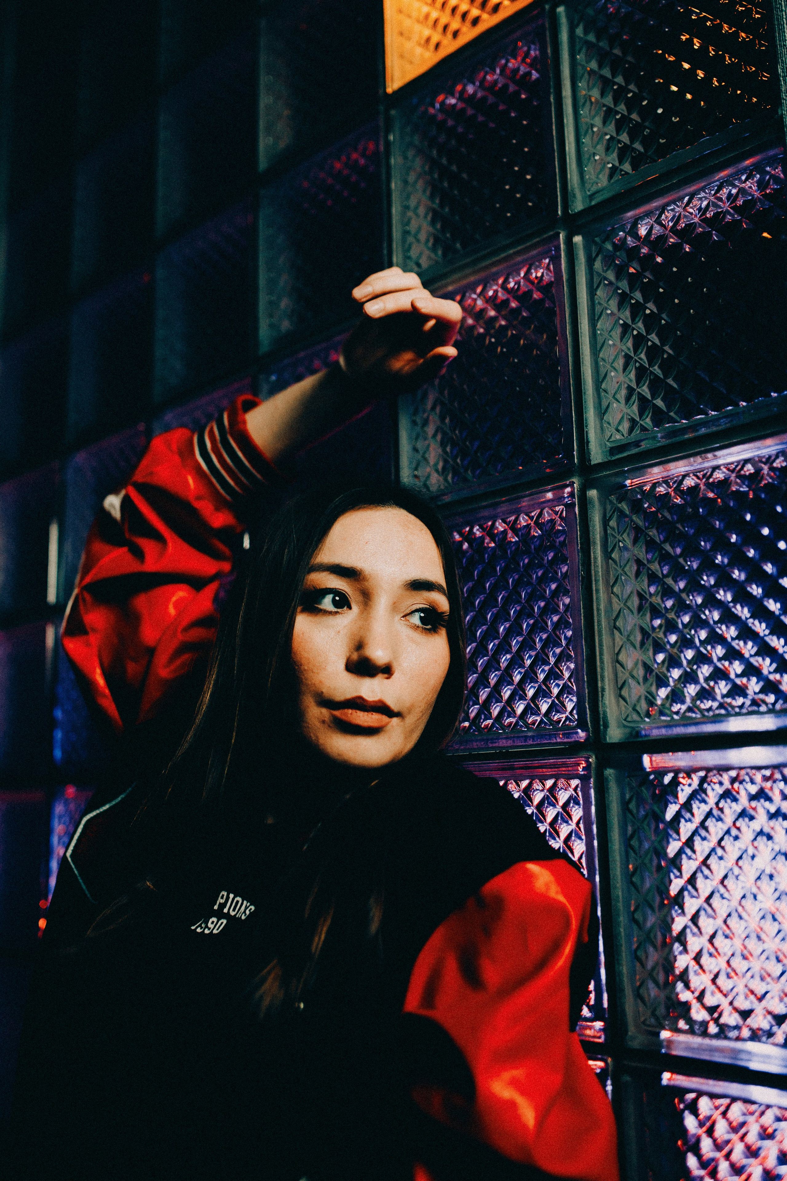 Танцуй. Дома. Танцуй. Арт-фотограф Крис Л. в Тобольске: портрет, семейные, свадьбы