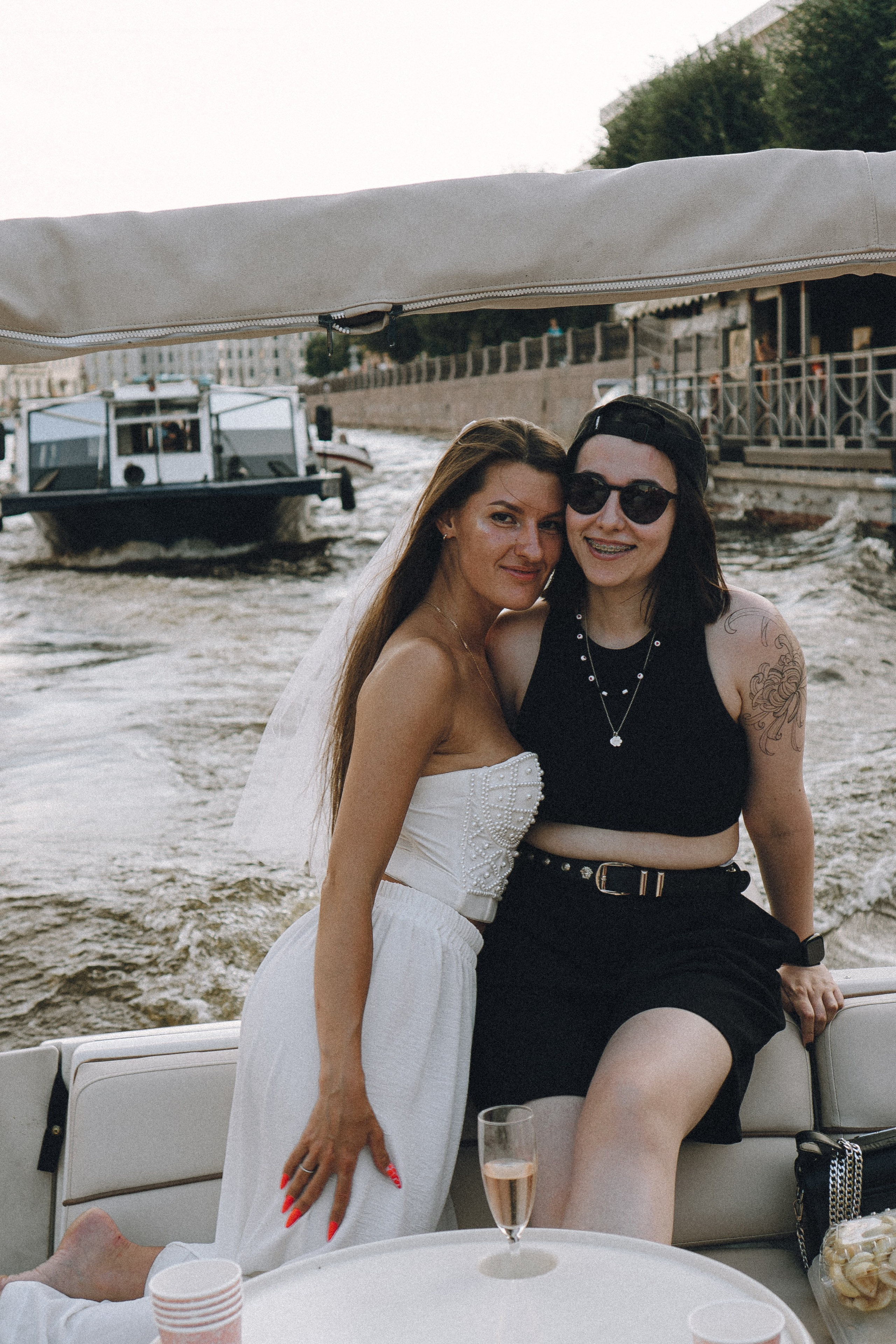 ДЕВИЧНИК НА КАТЕРЕ. Профессиональный фотограф, Санкт-Петербург — Виктория Богомолова