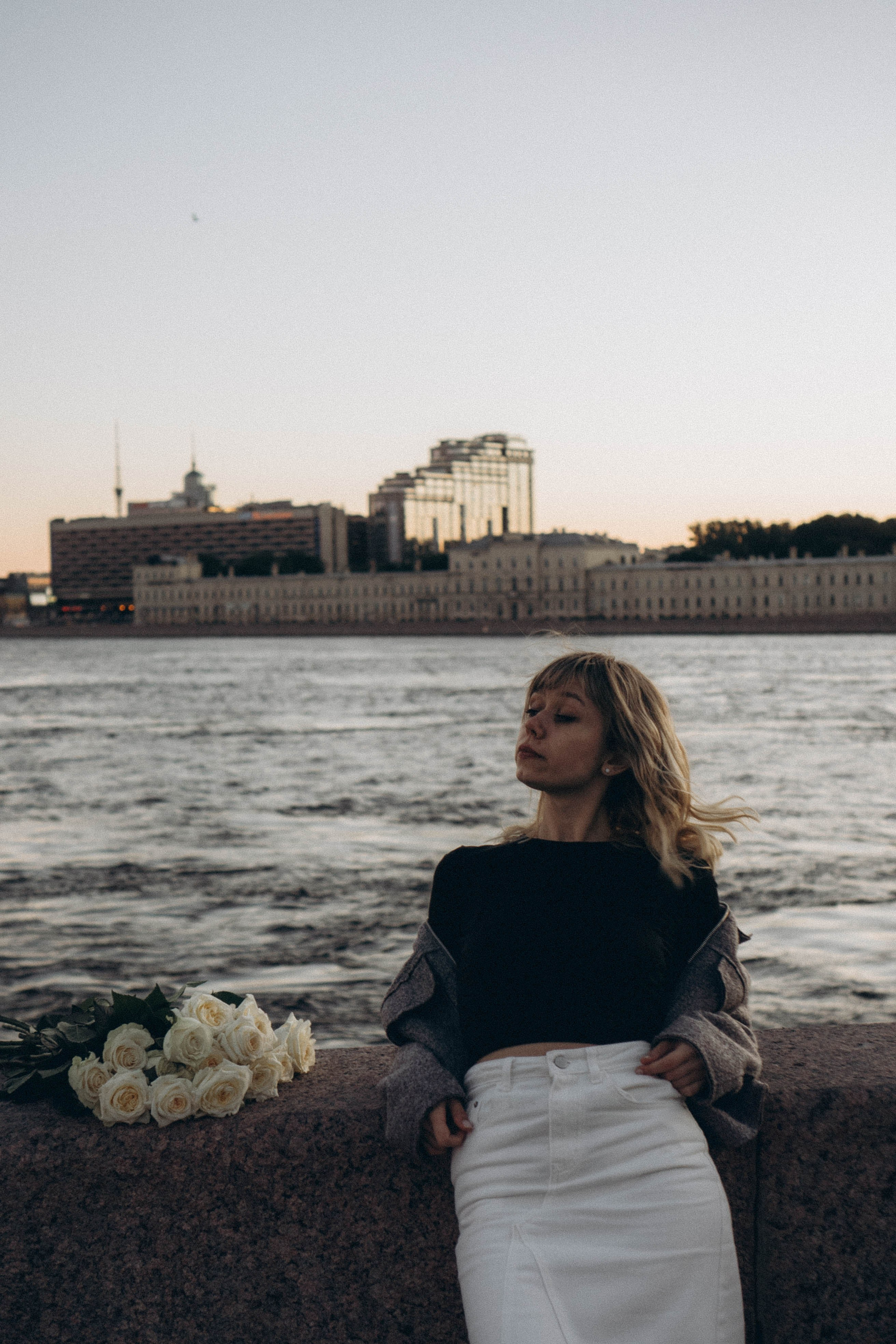 ПРОГУЛКА ПО ГОРОДУ В БЕЛЫЕ НОЧИ (другой вариант). Профессиональный фотограф, Санкт-Петербург — Виктория Богомолова
