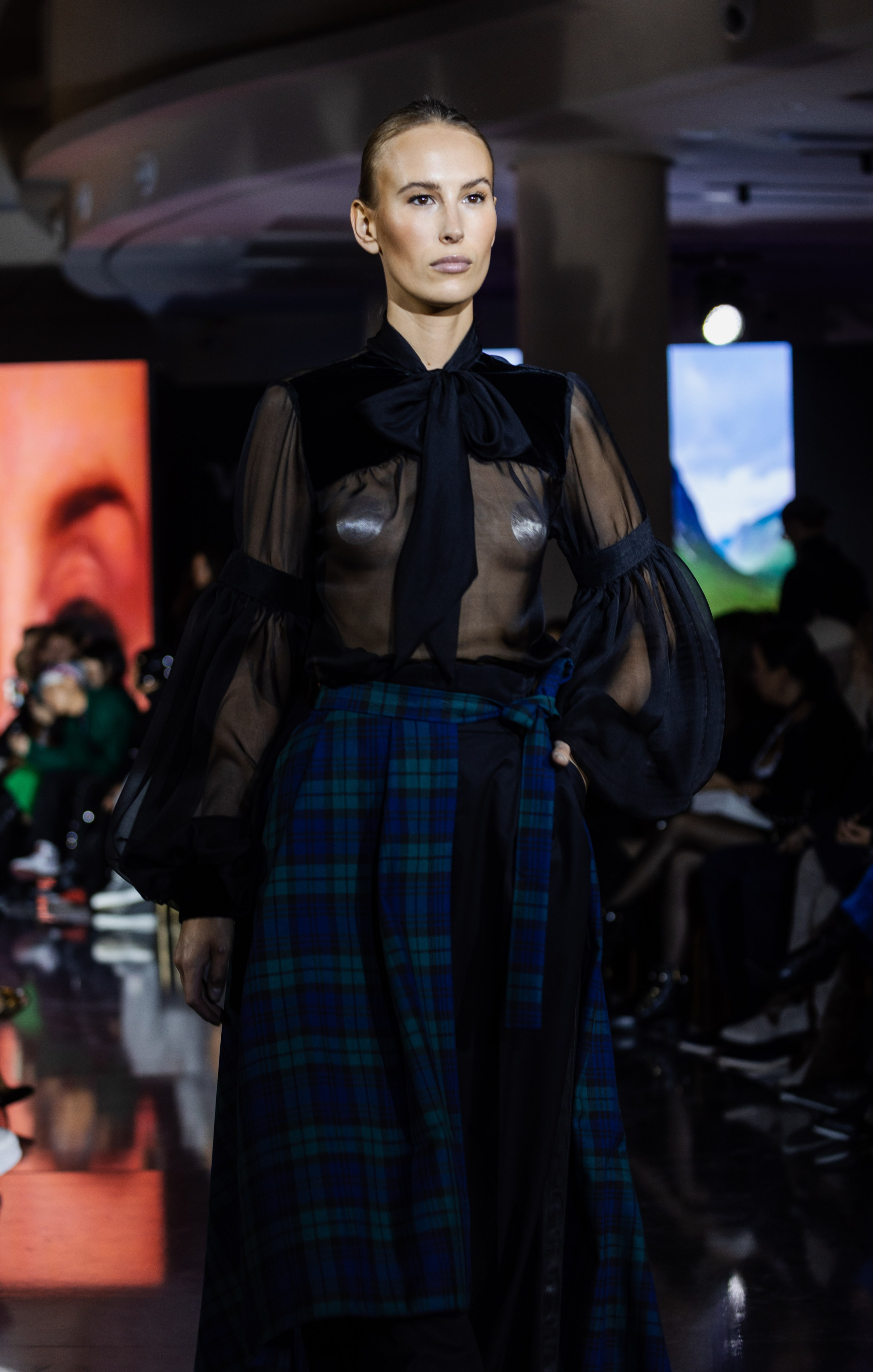 Visa Fashion WEEK Almaty. Контент Фотограф в Алматы и мире Джантурина Динара