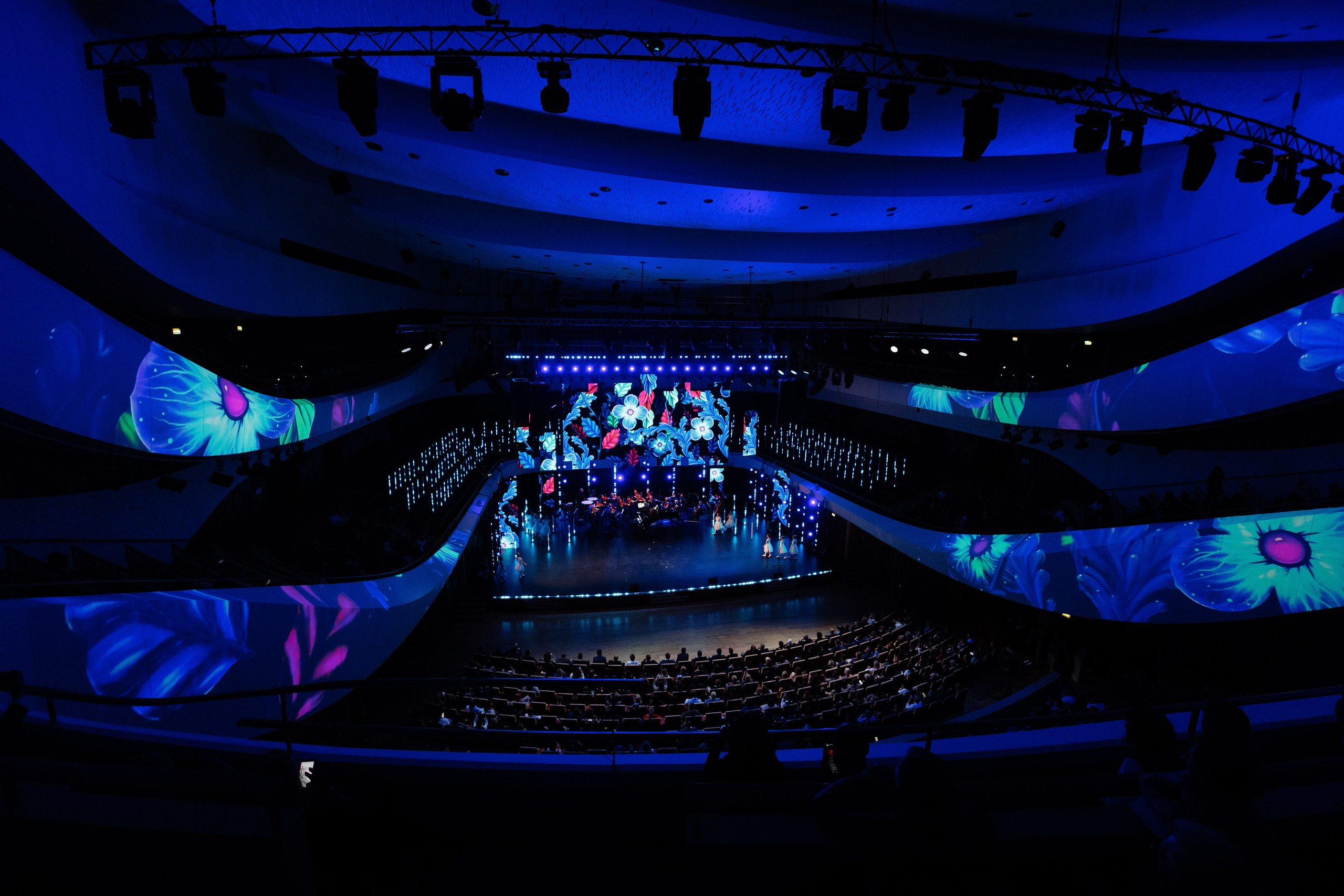 Моспром концерт и награждение (Зарядье). Репортажный фотограф на мероприятие в Москве Алексей Терентьев