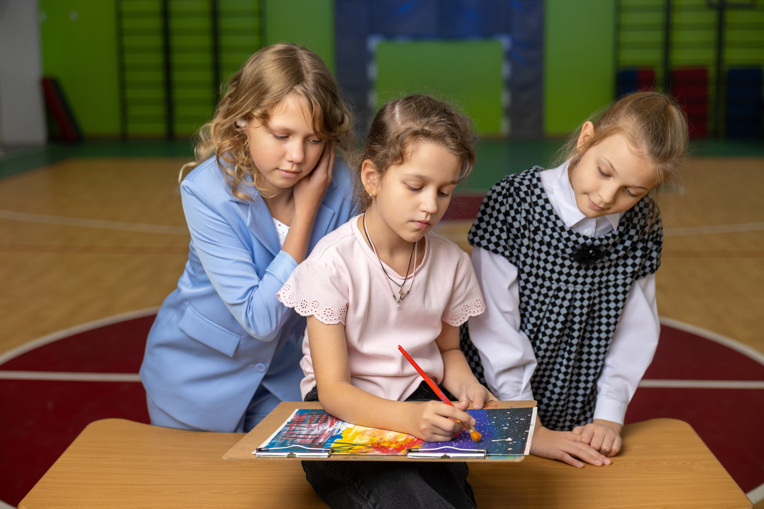 Младшие классы. Фотосессии в Тобольске, школьный фотограф, репортажная съемка