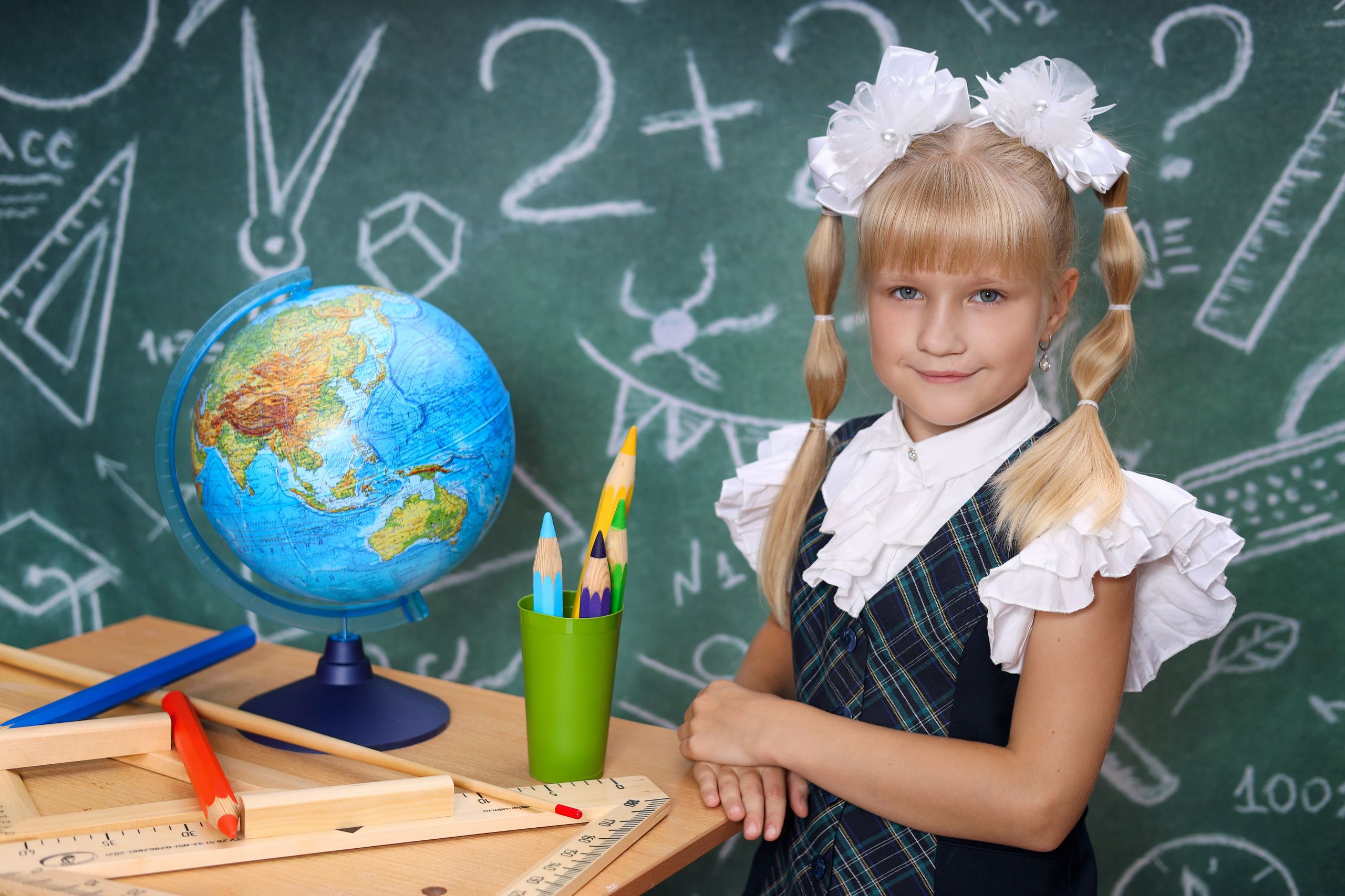 Фон Школьная Доска. Фотостудия «Стремянка».Фотосессии в детских садах и школах