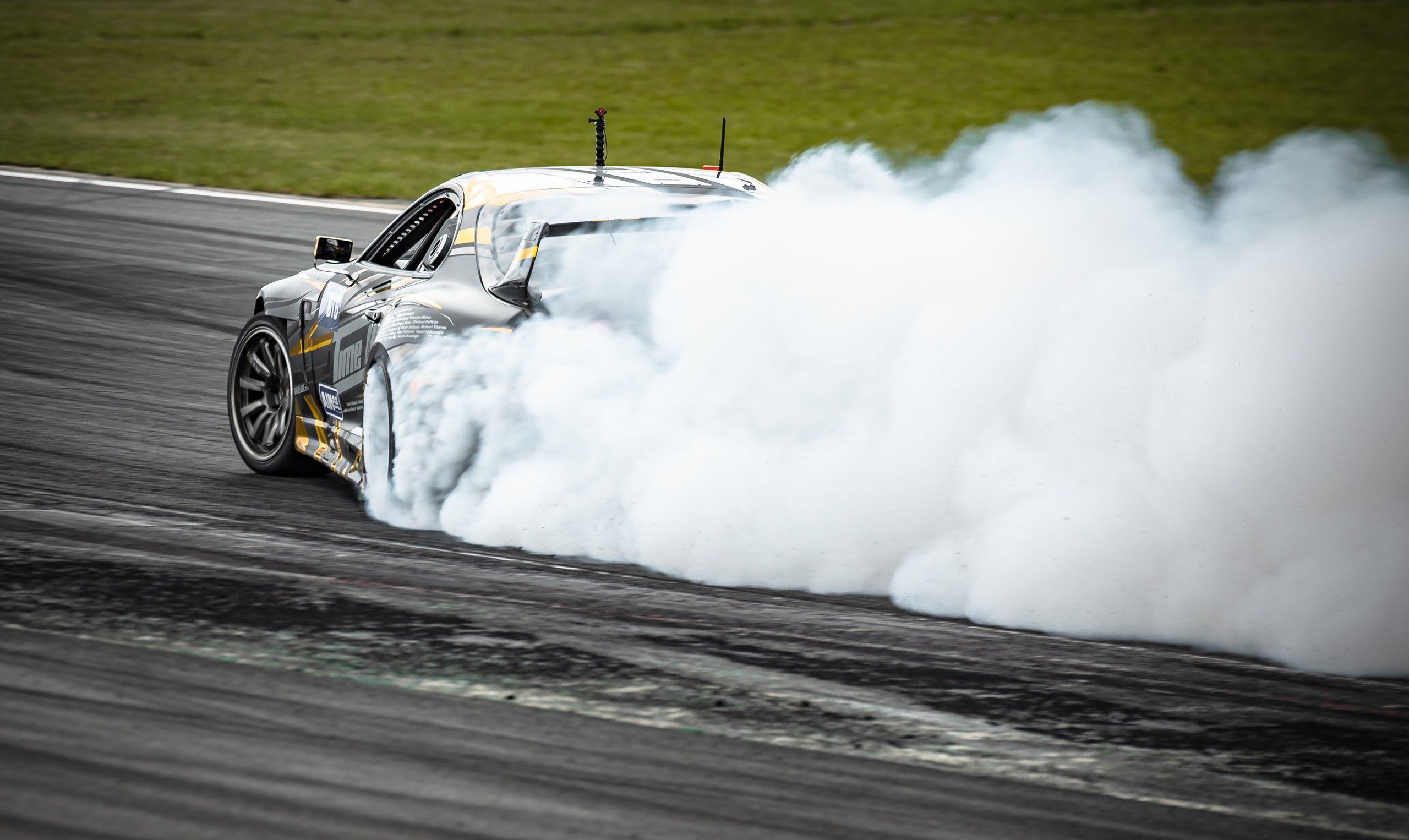 RDS GP. NE Cinema — backstage and reportage photography in cinema, music, Automotive and sport