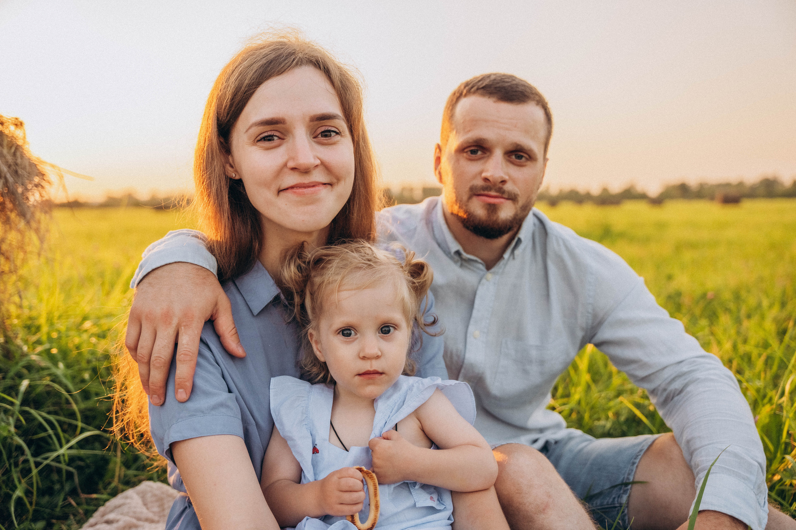 Поле. Миша, Настя и Варя. Фотограф СПб. Фотопрогулки. Меркулова Юлия