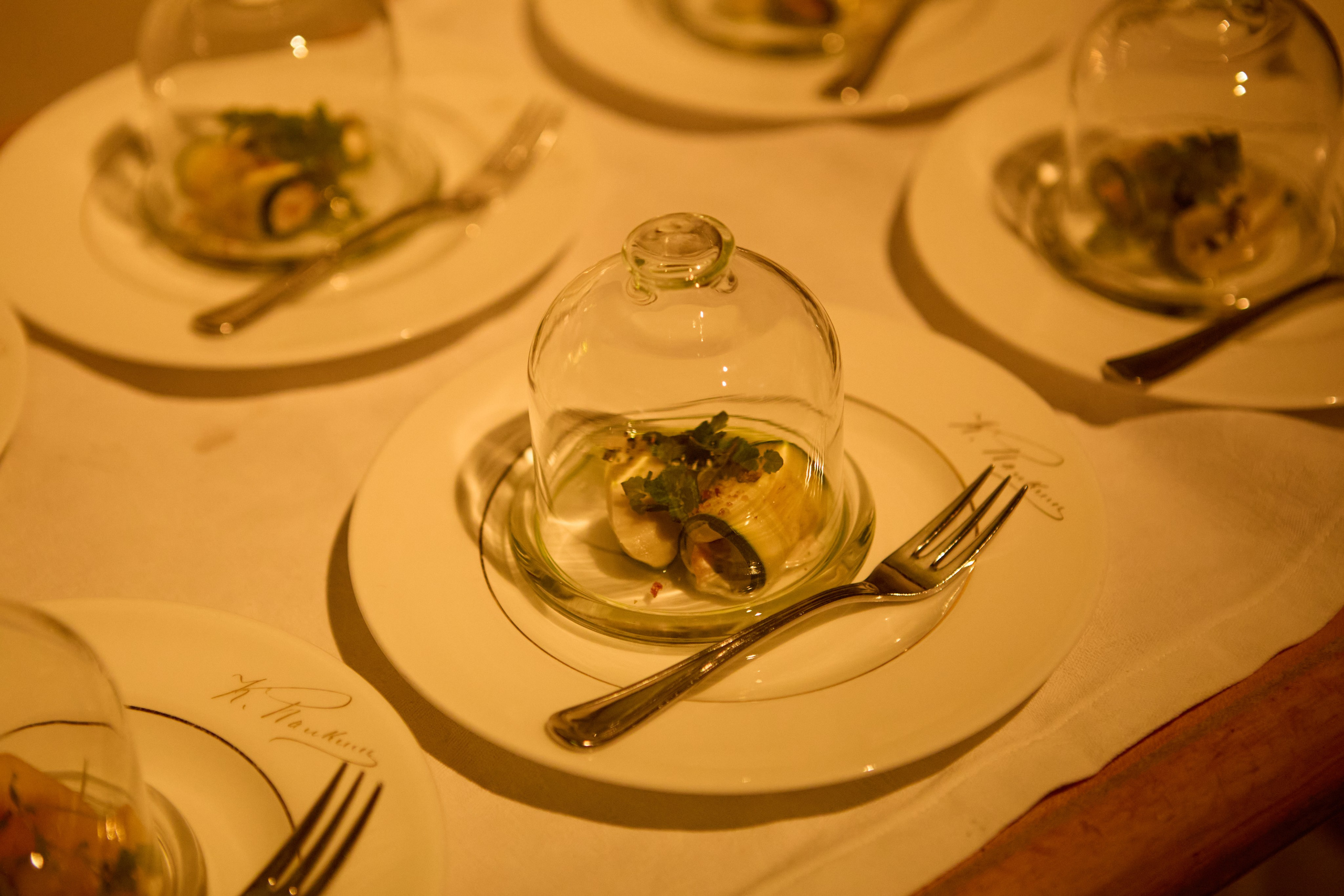 Evening on Nevsky Prospect Street at the Palkin Restaurant. Фотограф в Санкт-Петербурге Владимир Тихомиров