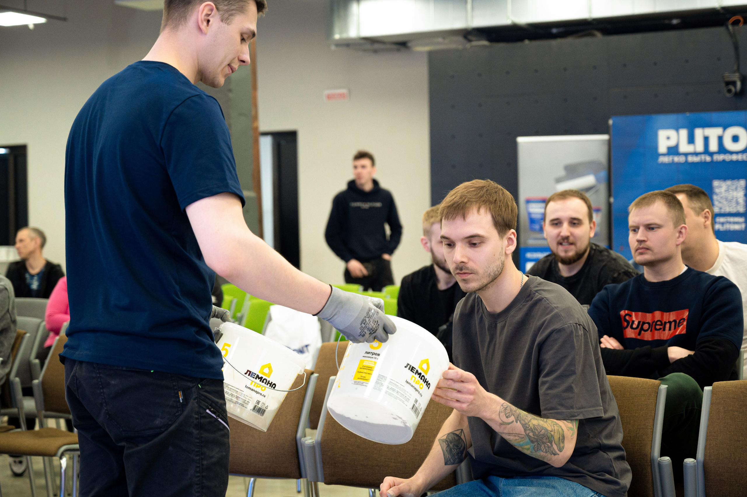 Форум от компании строительных материалов «Plitonit». Репортажный фотограф