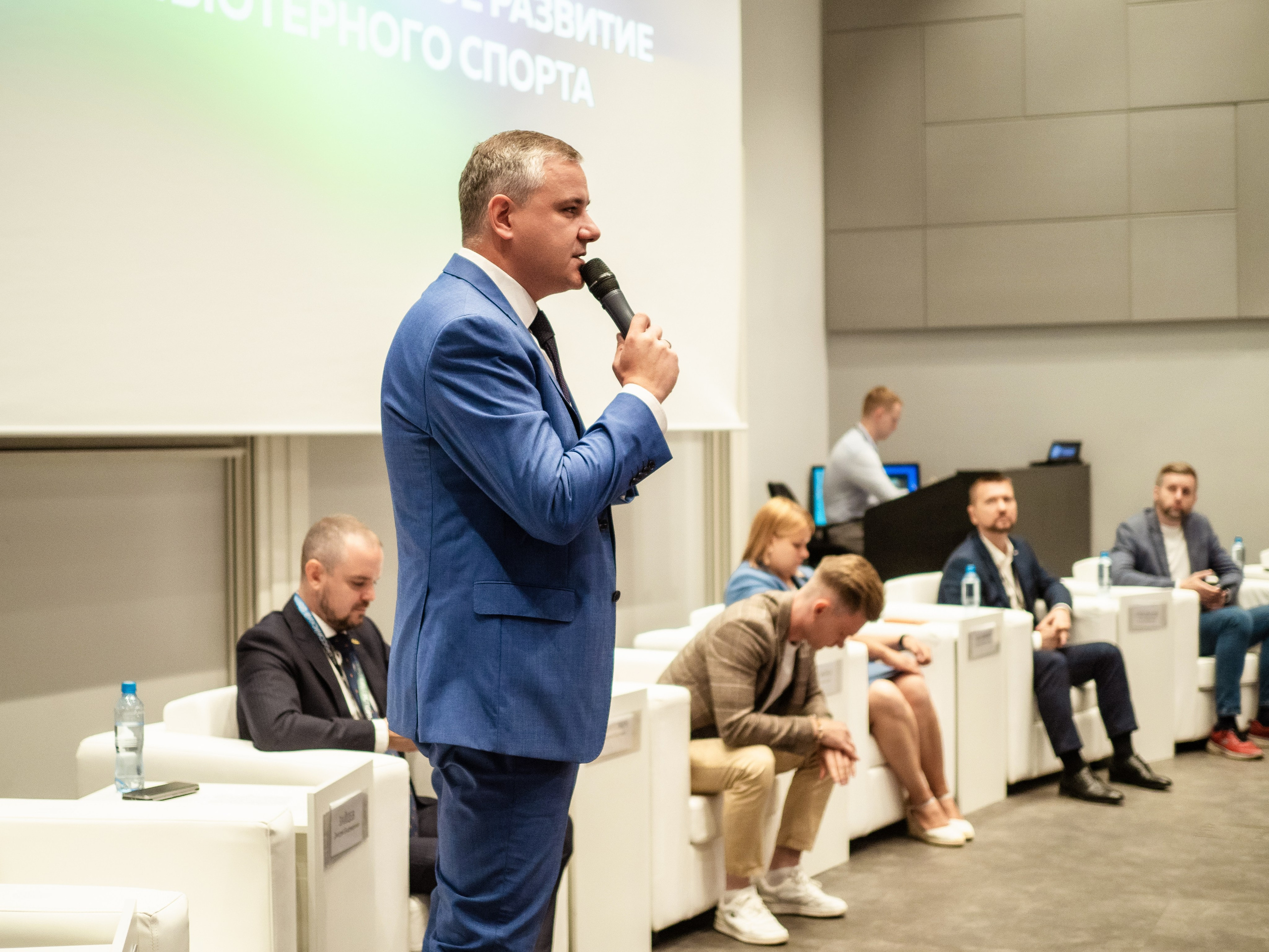 Всероссийский форум — ЛИДЕРЫ КИБЕРСПОРТА. Кулишова Катерина — твой фотограф