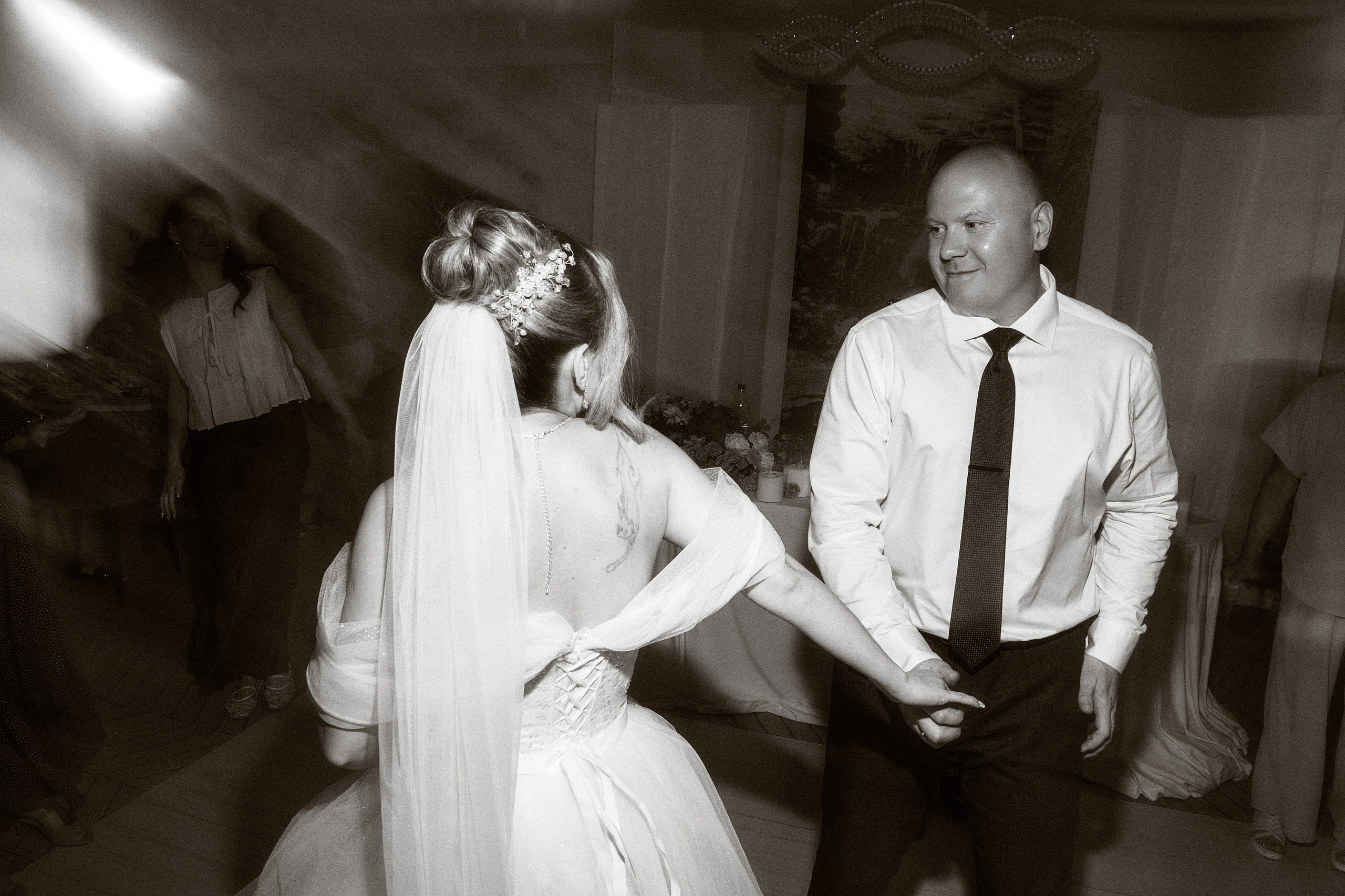 Заметался пожар голубой. Свадебный и сюжетный фотограф Тольятти