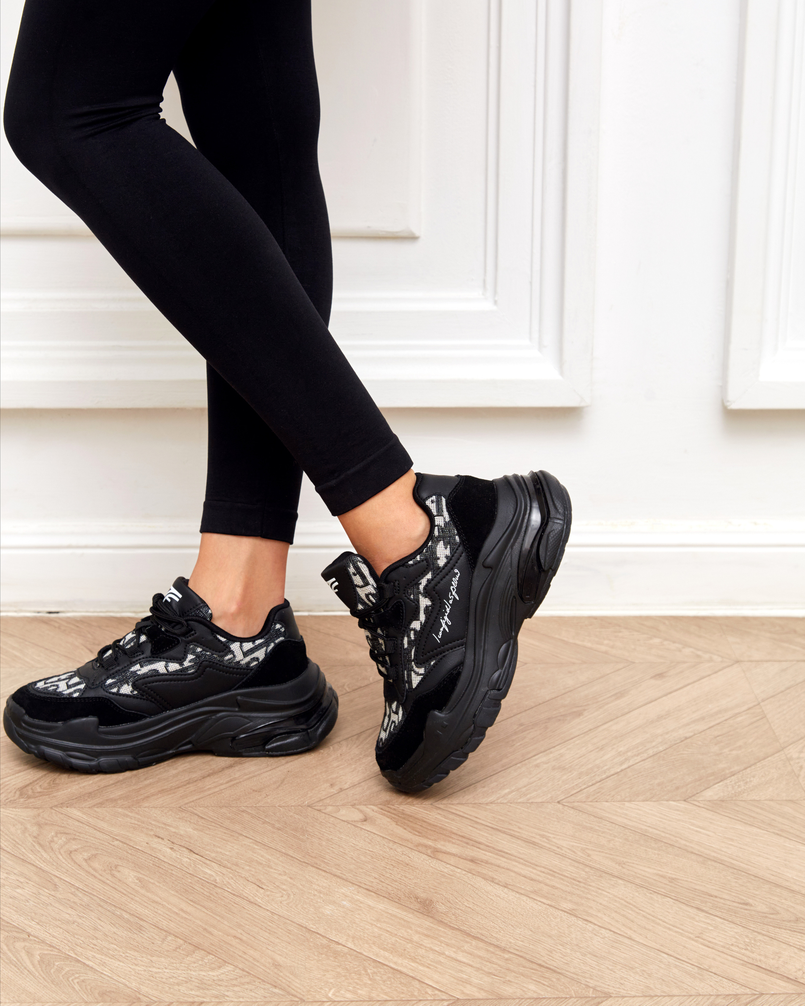 Lookbook для магазина обуви. Fashion фотограф в Москве Ксения Чупрунова