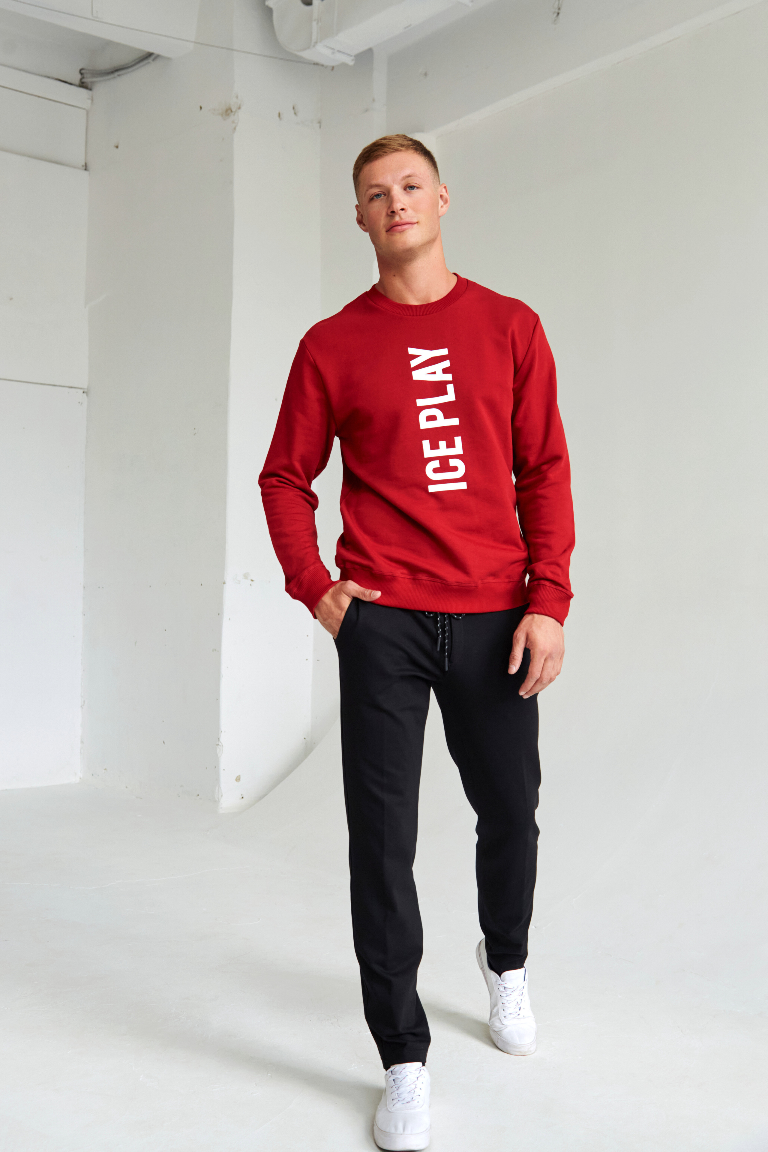 Lookbook для мультибрендового магазина. Fashion фотограф в Москве Ксения Чупрунова