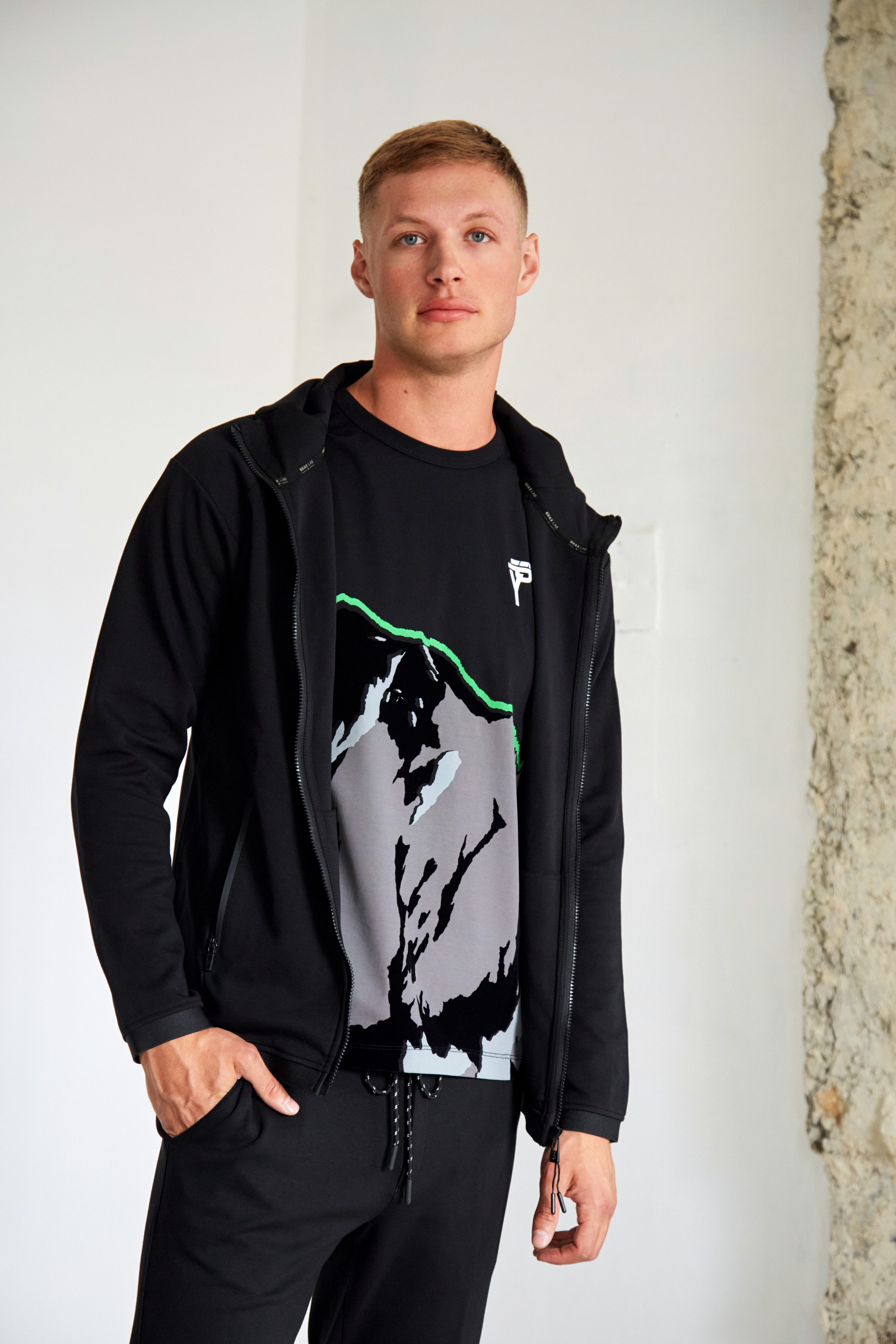 Lookbook для мультибрендового магазина. Fashion фотограф в Москве Ксения Чупрунова