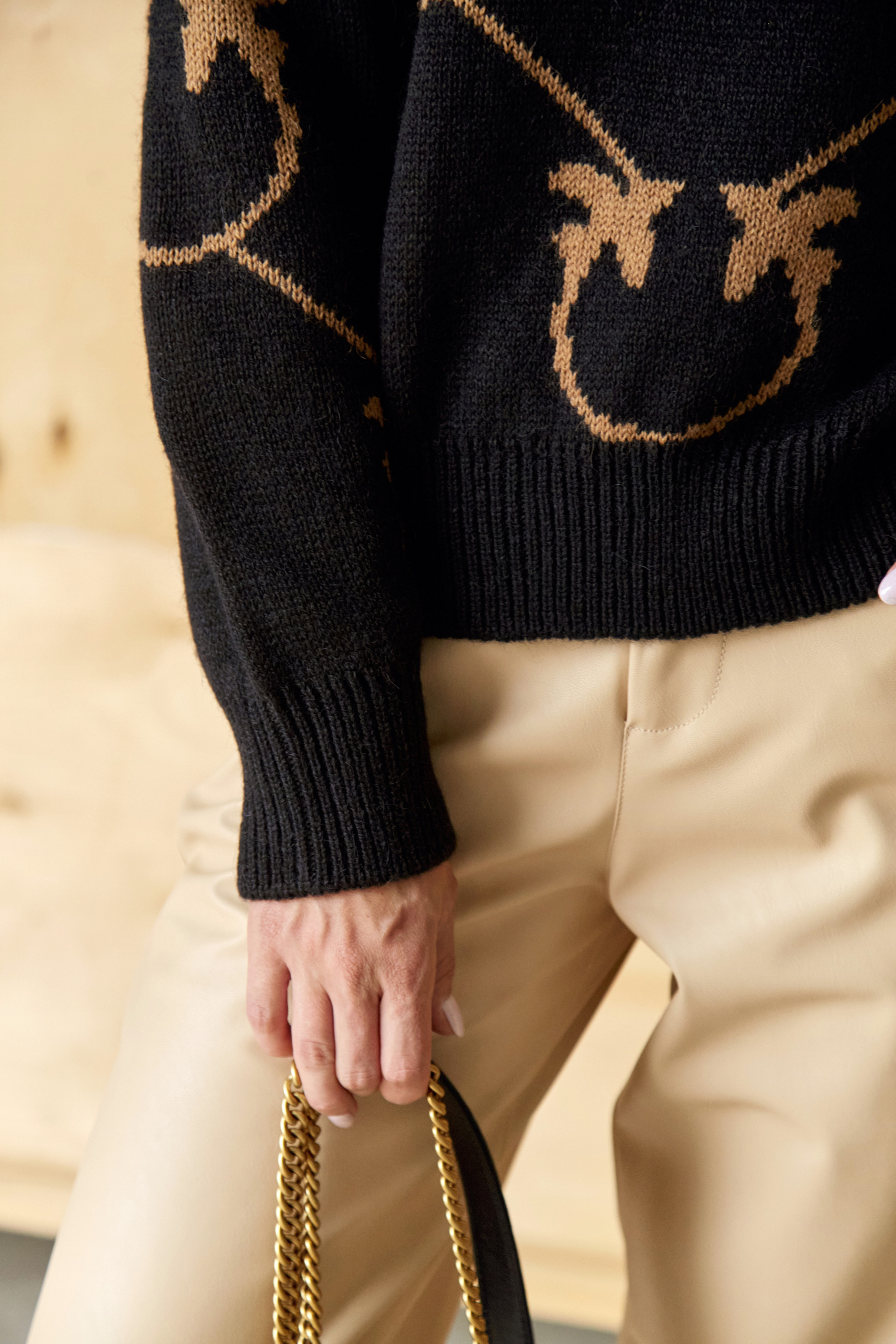 Lookbook для мультибрендового магазина. Fashion фотограф в Москве Ксения Чупрунова