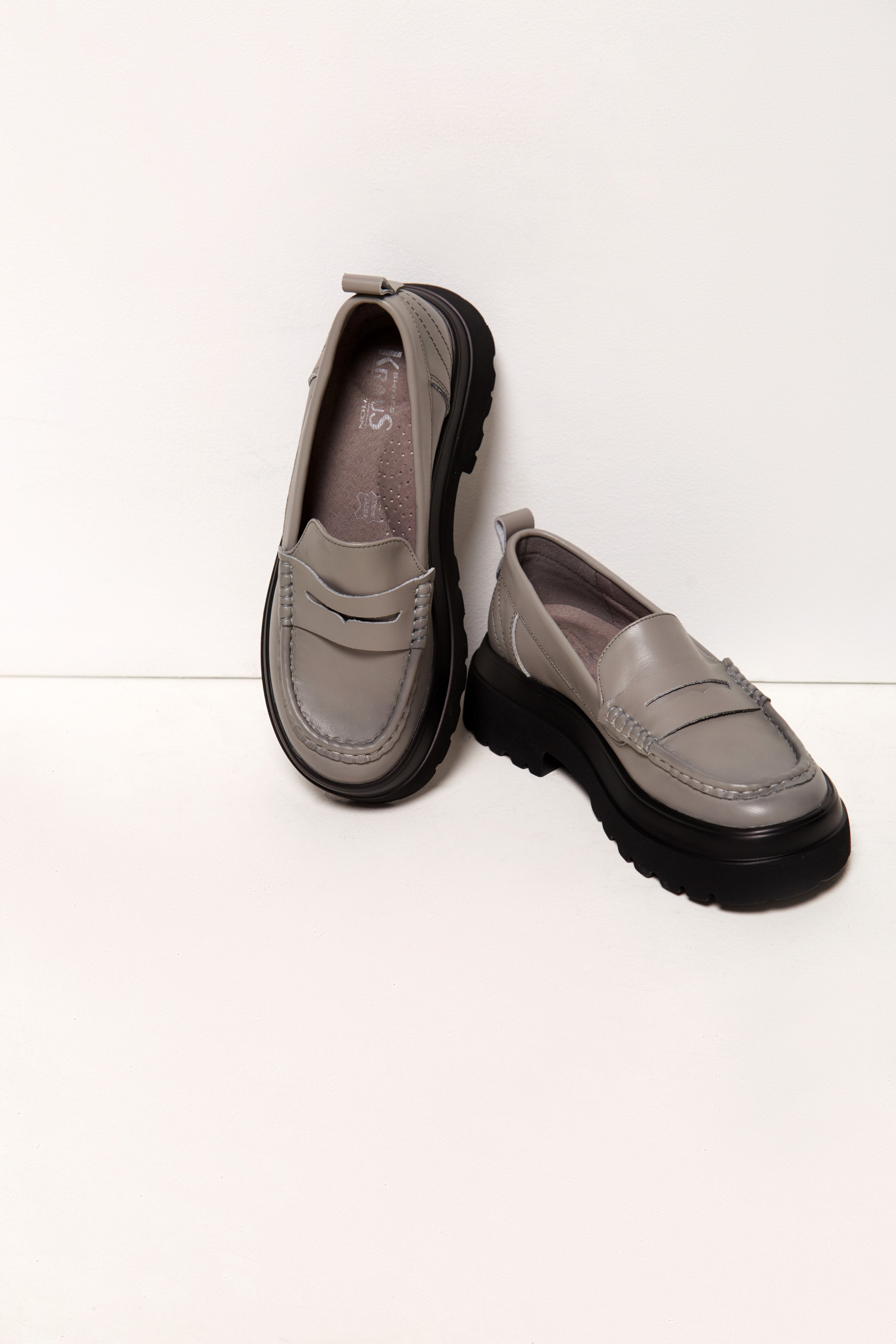 Lookbook для магазина обуви. Fashion фотограф в Москве Ксения Чупрунова