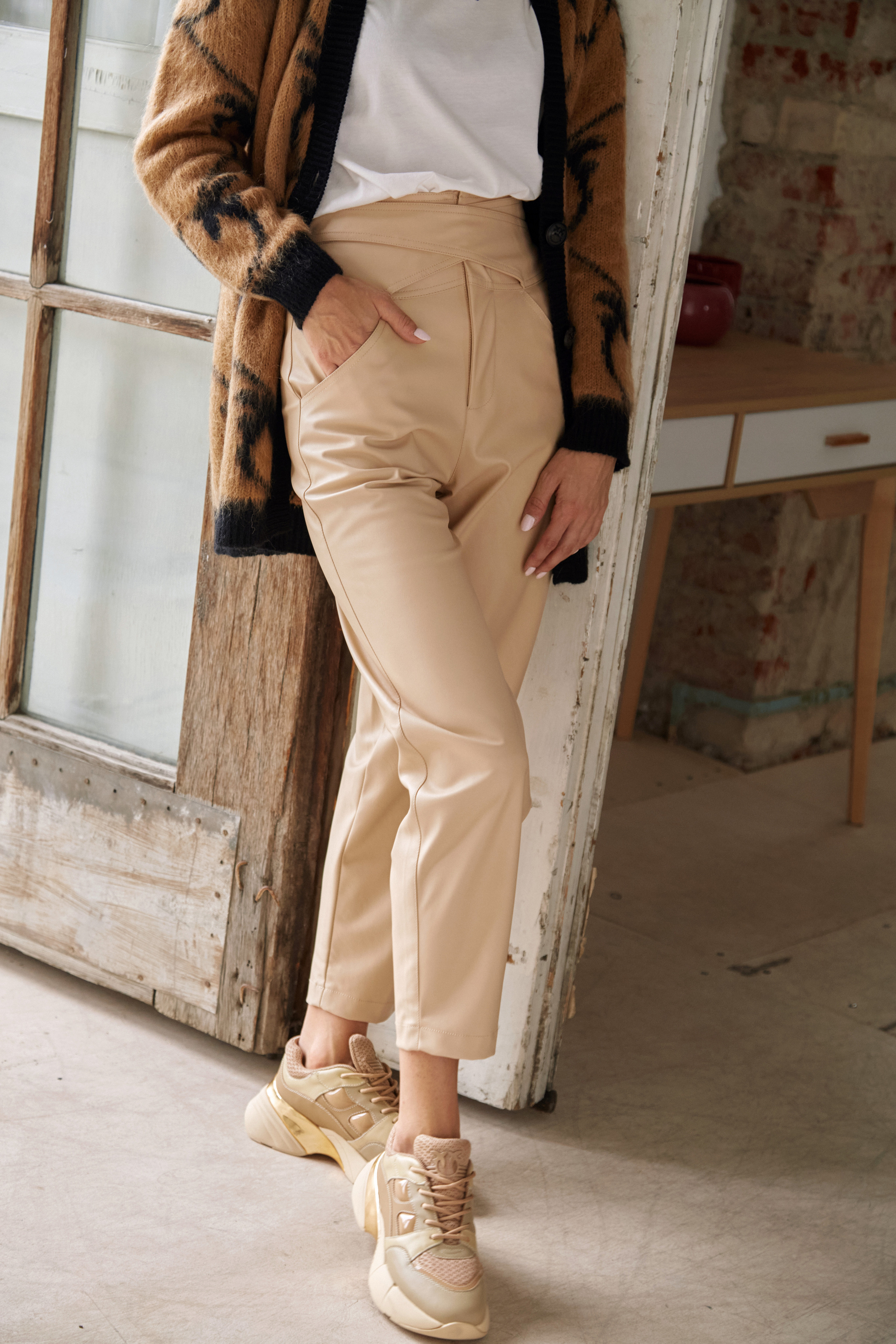 Lookbook для мультибрендового магазина. Fashion фотограф в Москве Ксения Чупрунова