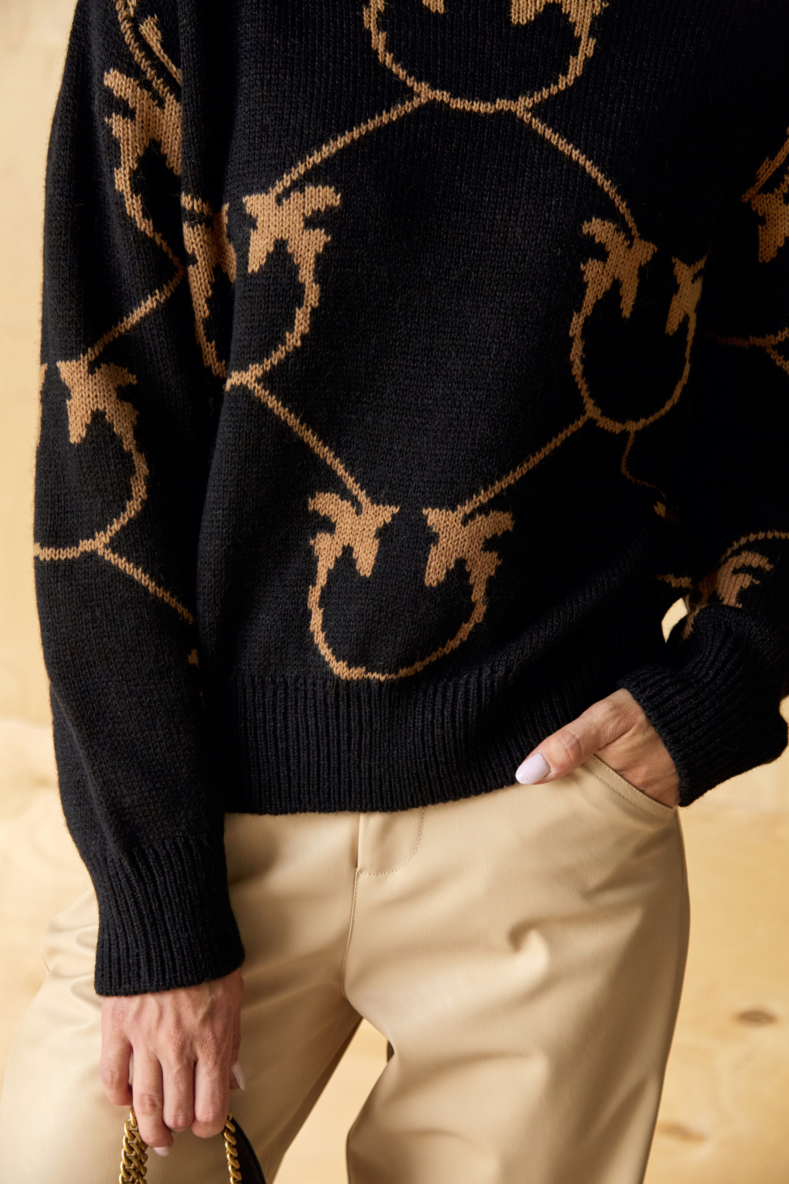 Lookbook для мультибрендового магазина. Fashion фотограф в Москве Ксения Чупрунова