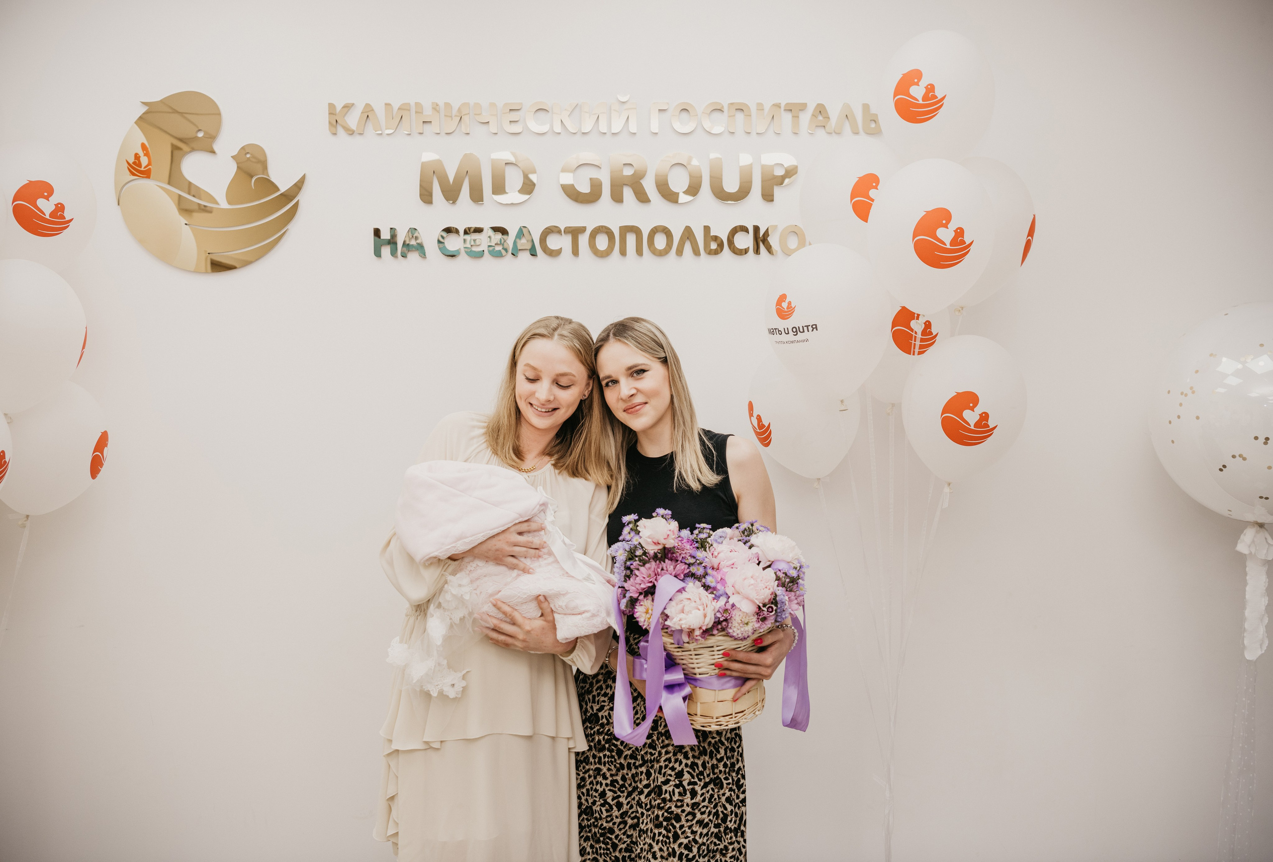 Выписка Виктории. Мать и дитя. Фотограф на выписку из роддома в Москве и МО