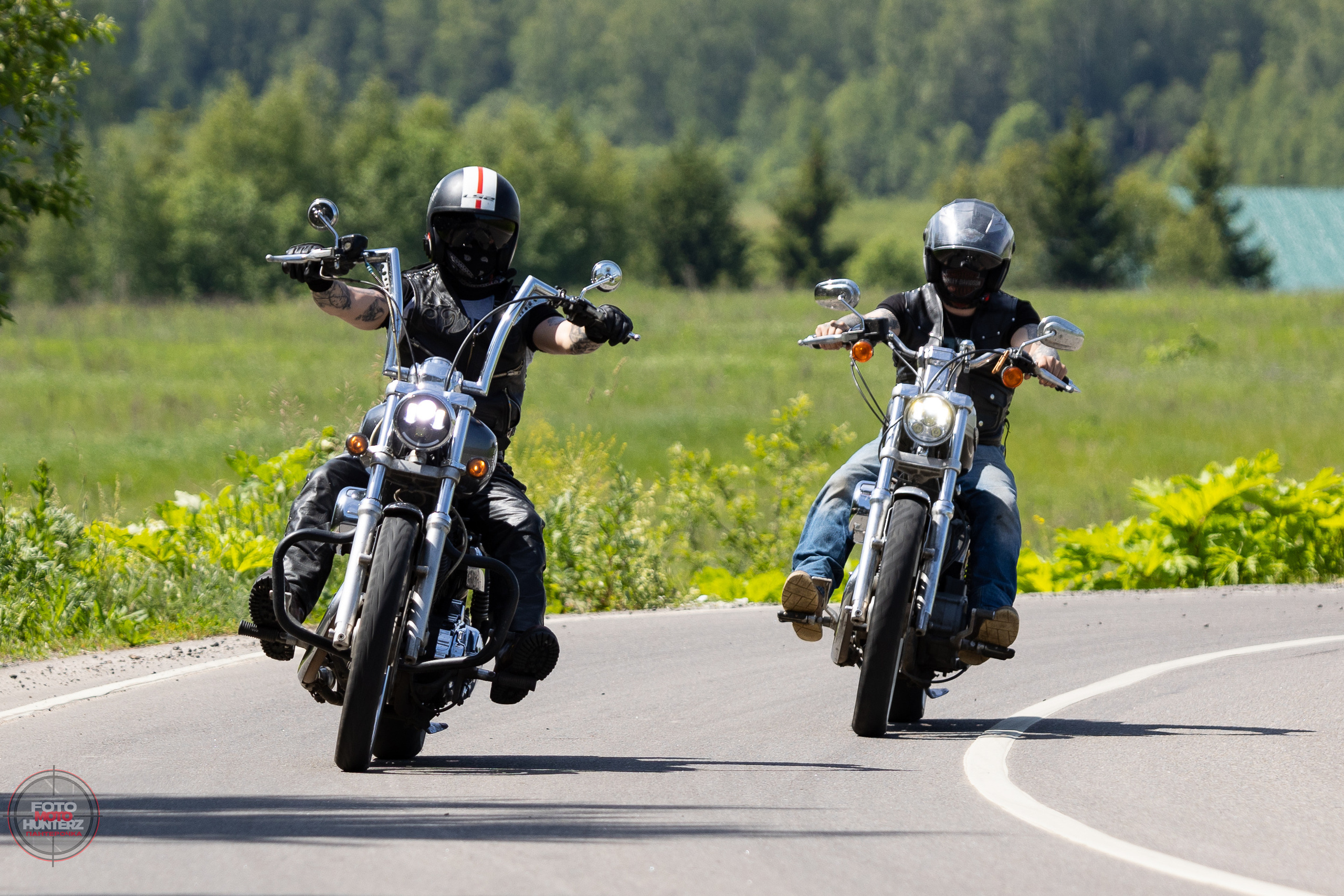 Мотоциклы на улицах города. Фотограф Ольга Гирусова «Пантерочка» Москва