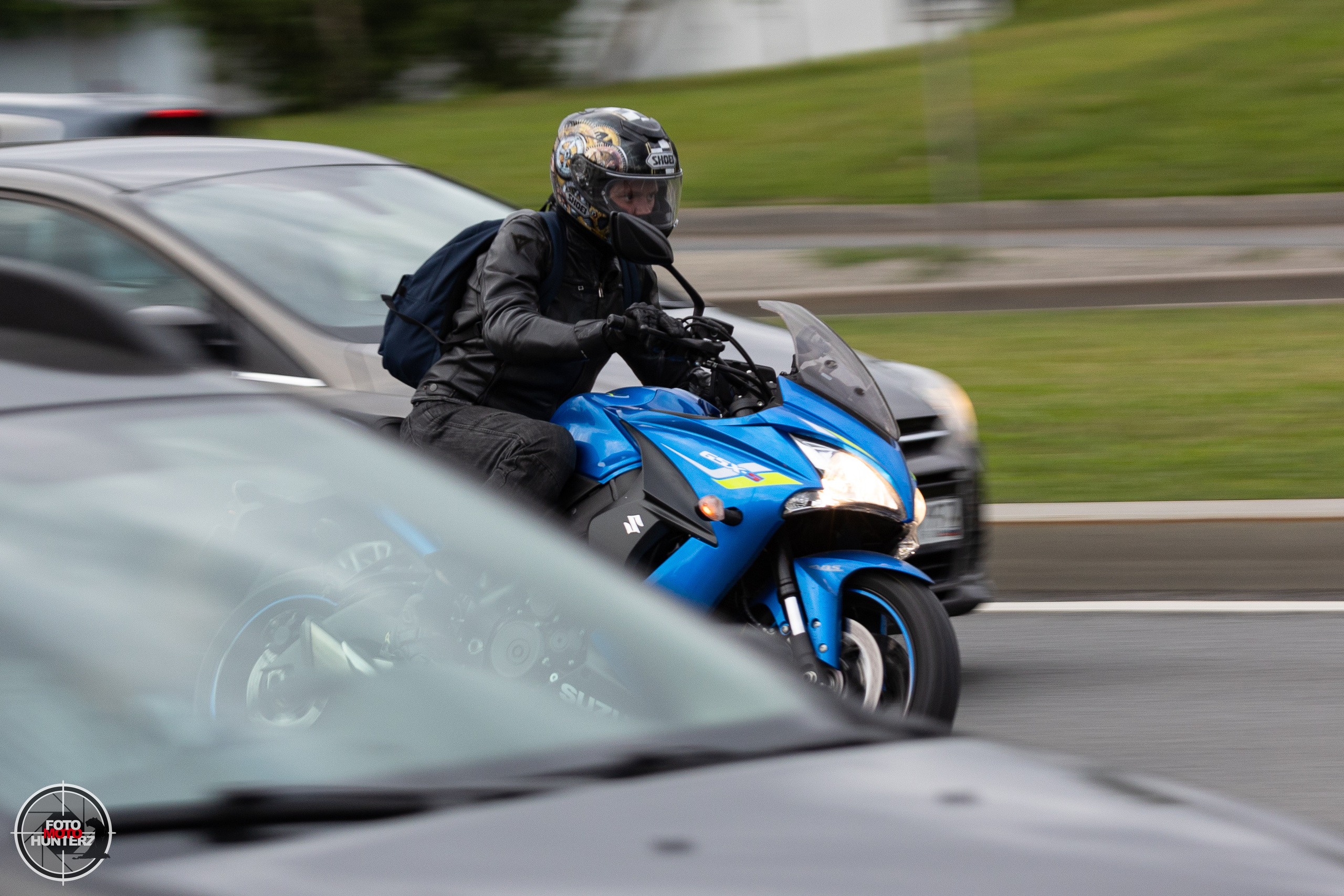 Мотоциклы на улицах города. Фотограф Ольга Гирусова «Пантерочка» Москва