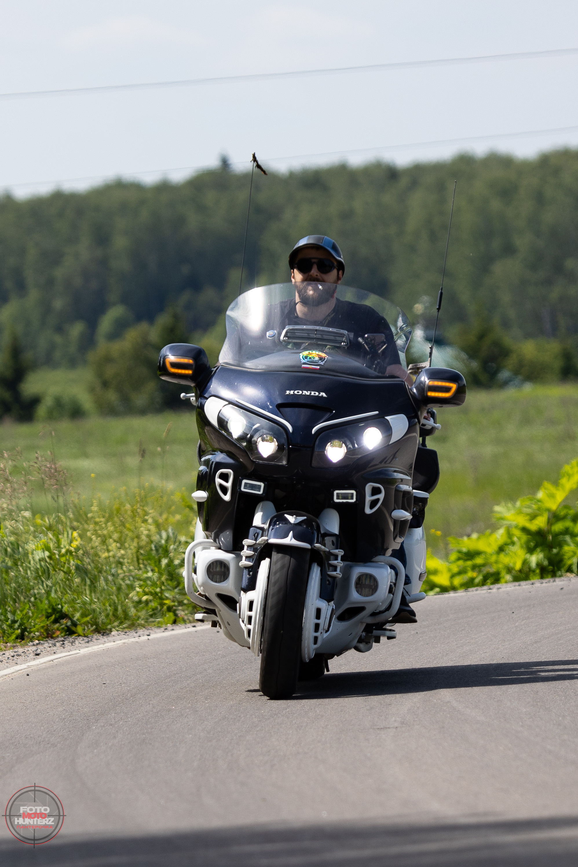 Мотоциклы на улицах города. Фотограф Ольга Гирусова «Пантерочка» Москва