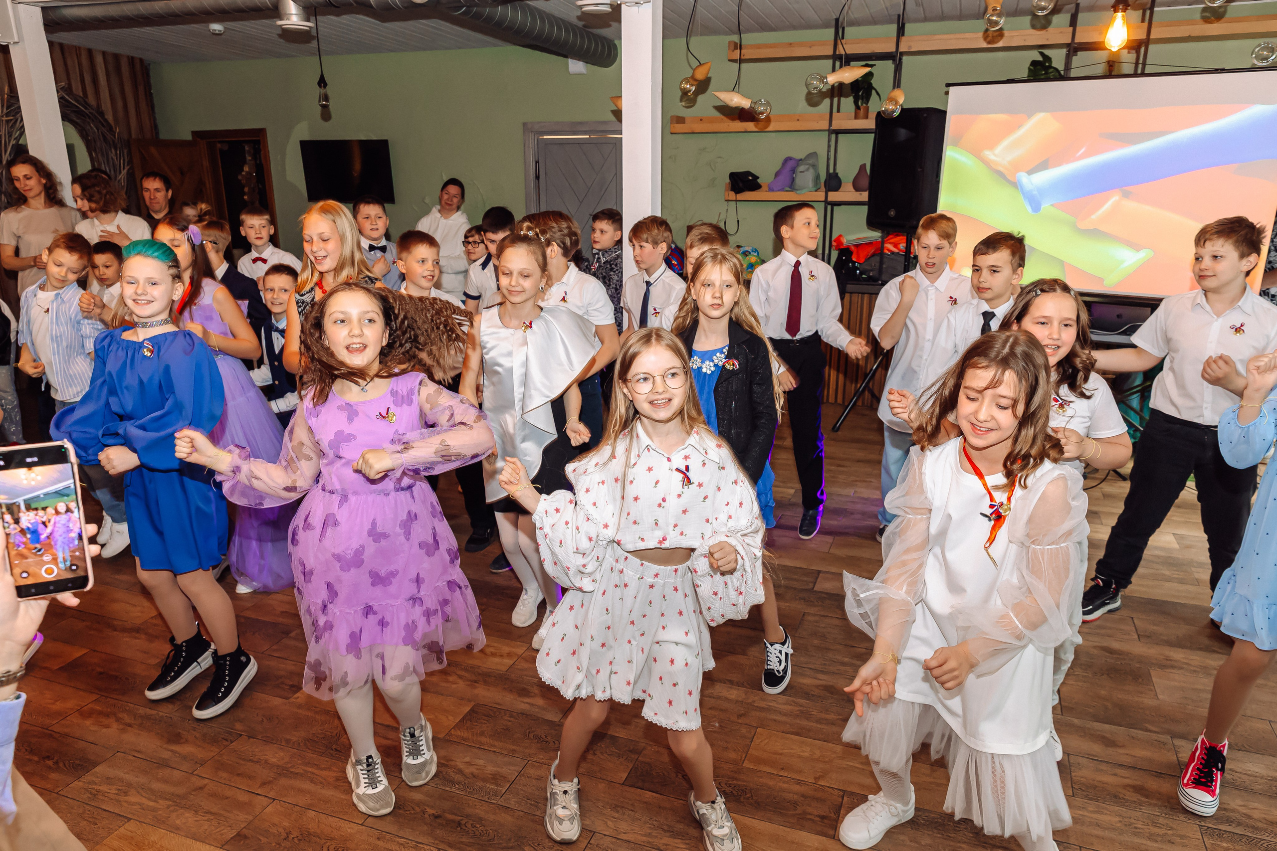 Выпускной и Последний Звонок 4 класс. Фотограф Евгения Улаз