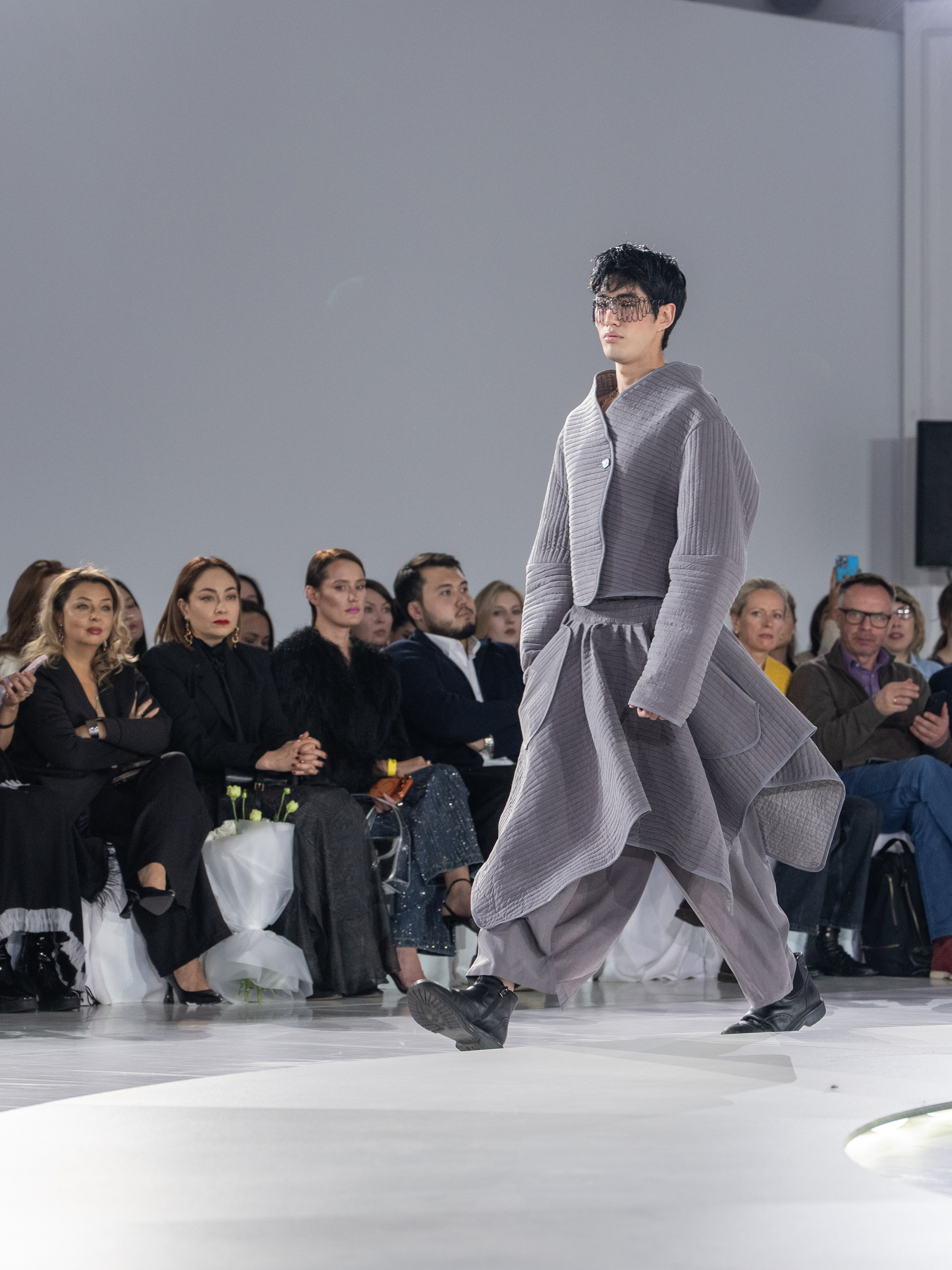 Дизайнер Zalkar. Сайт Алматинского НЮ АРТ, будуар и фэшн фотографа Дениса Карпенко