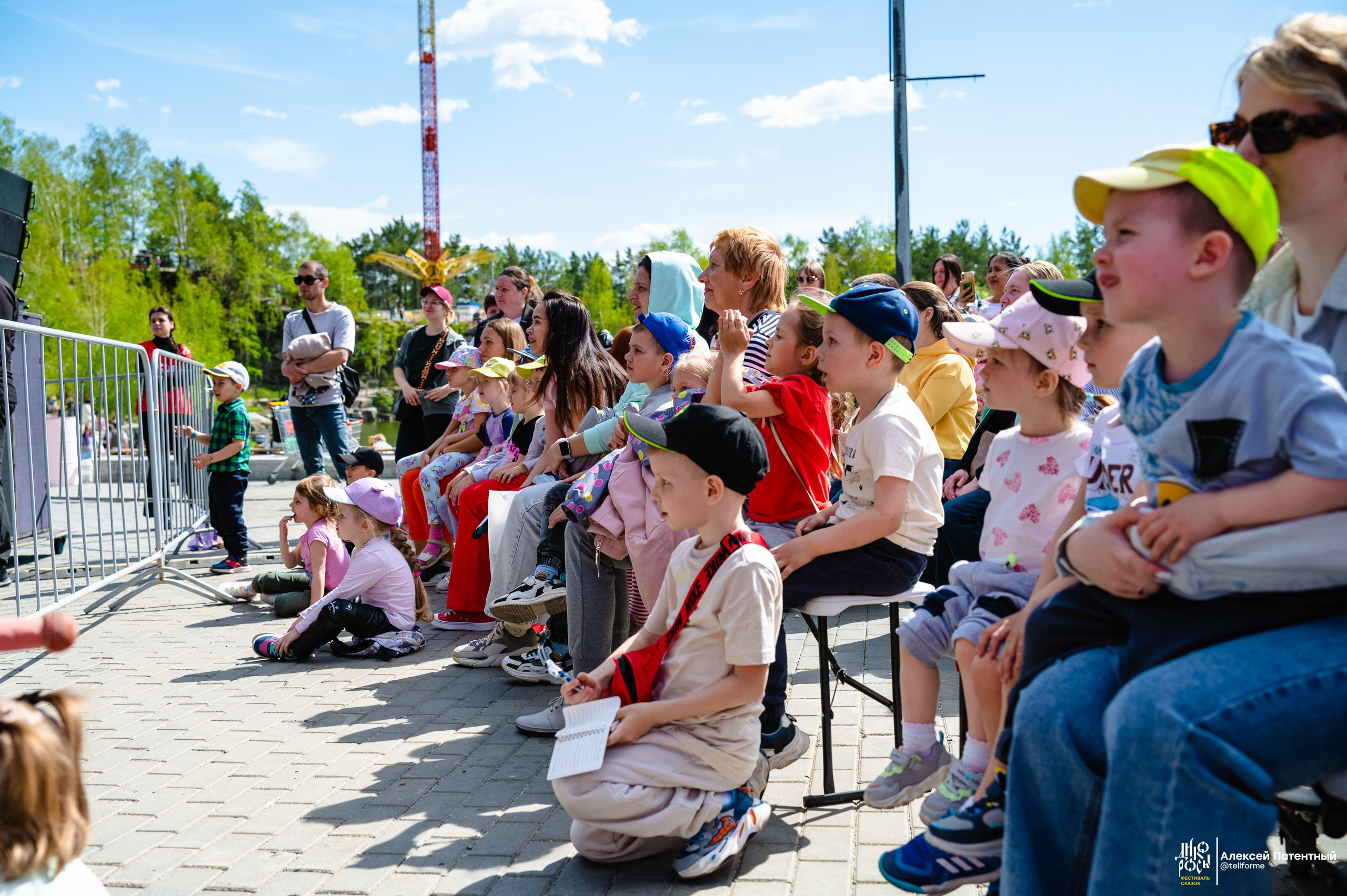 Фестиваль сказок Дикоросы. Екатеринбург. Май 2024. Репортажный и концертный фотограф Алексей Патентный в Екатеринбурге